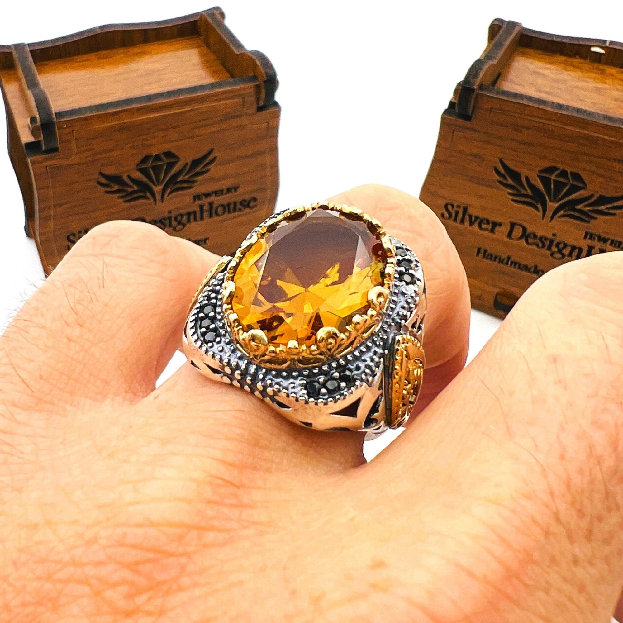 خاتم فضة بحجر ألكسندريت ملون للرجال