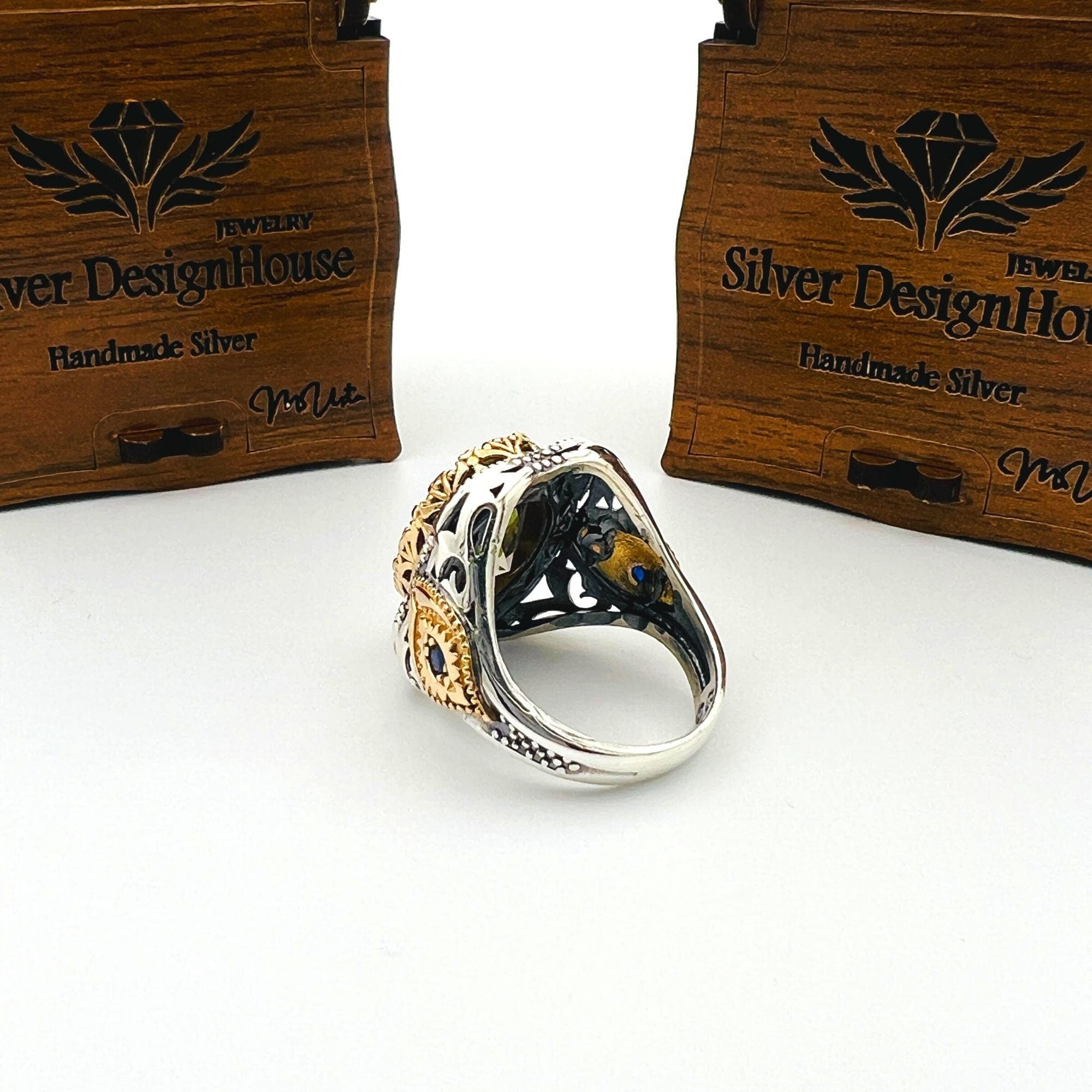 خاتم رجالي عثماني تركي يدوي الصنع من الفضة الإسترلينية متعددة الألوان بتصميم بيضاوي من التانزانيت