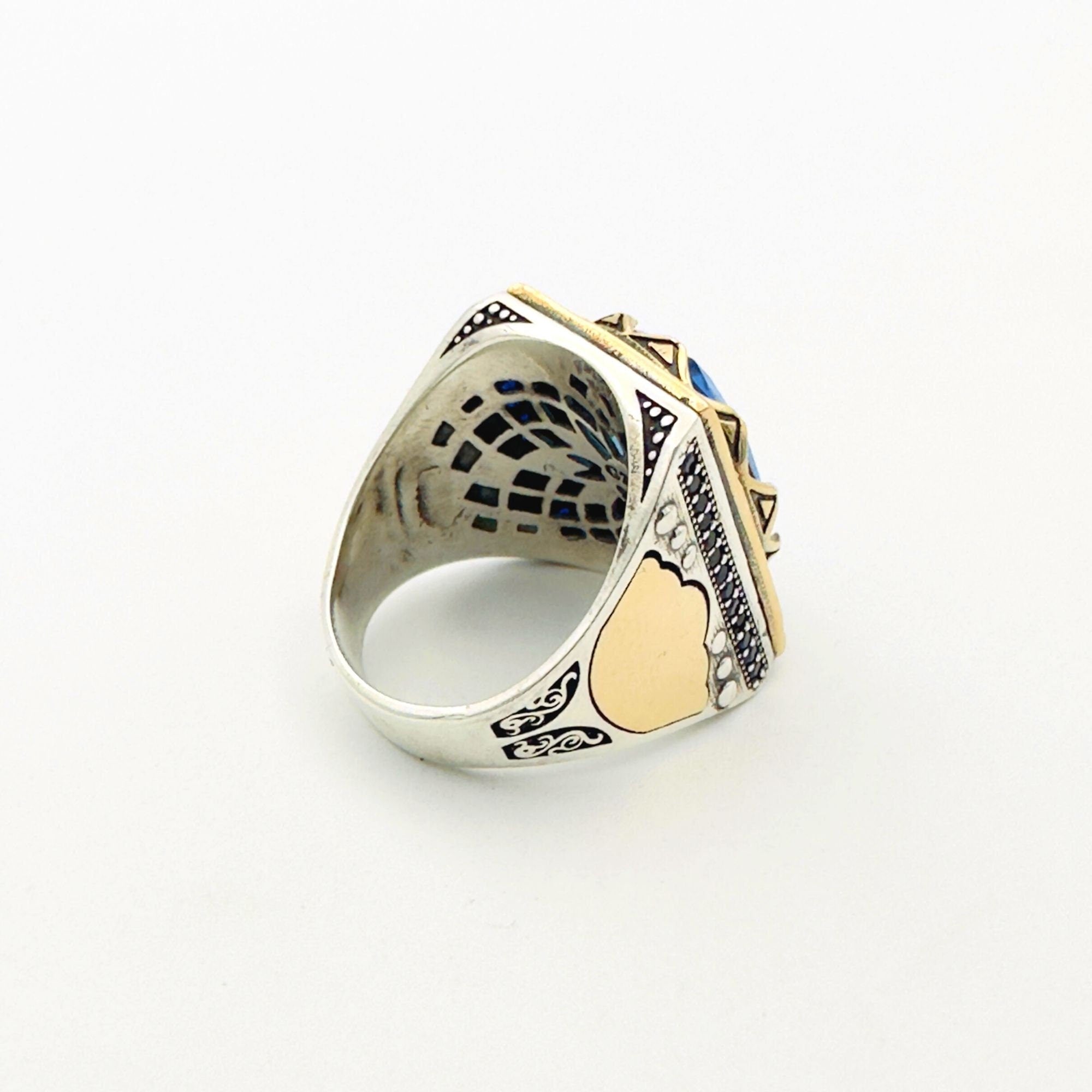 Men's Blue Sapphire Stone Ring