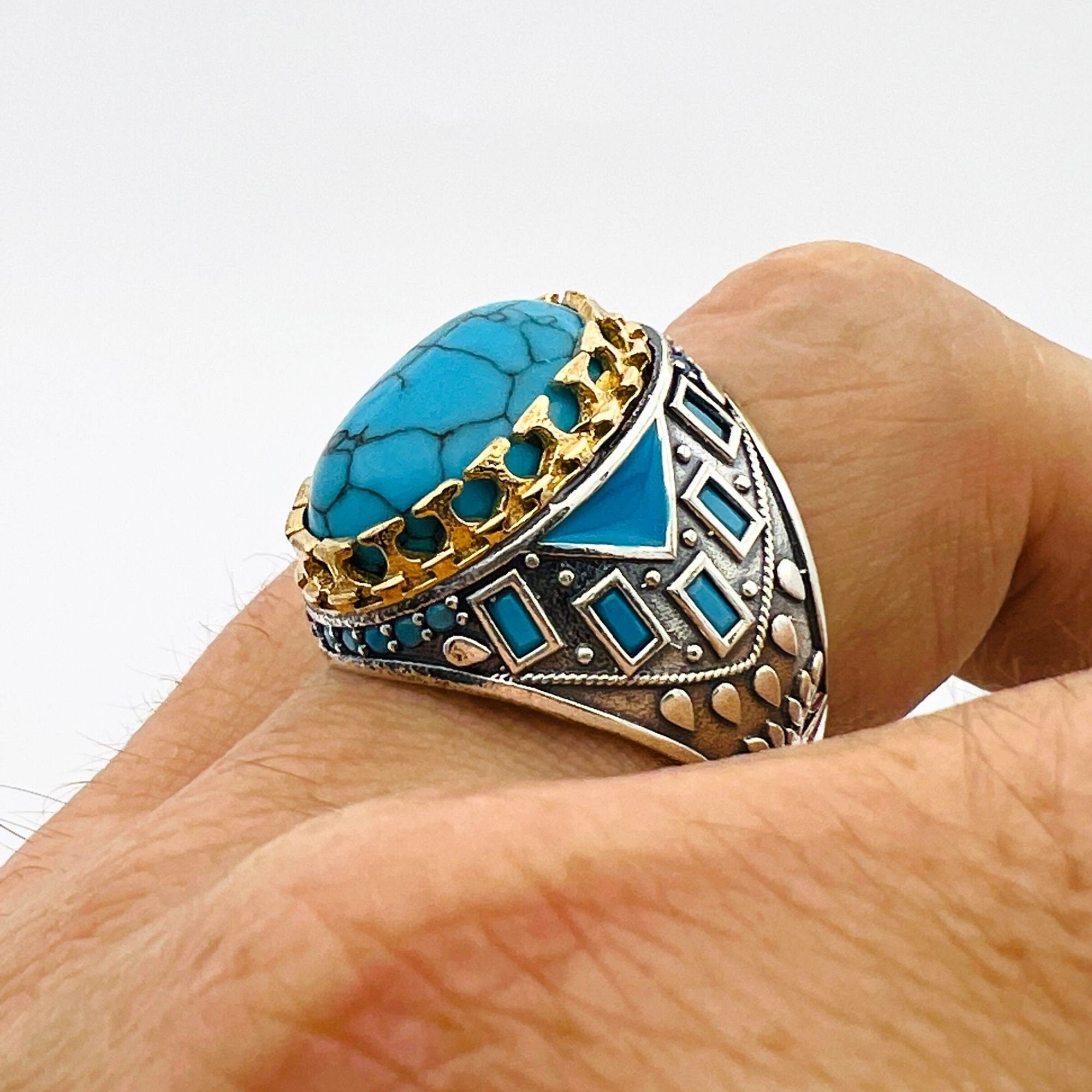 خاتم رجالي بيضاوي من الفيروز بحجر كريم من الفضة الإسترلينية التركية المصنوعة يدوياً - مجوهرات مصنوعة يدوياً
