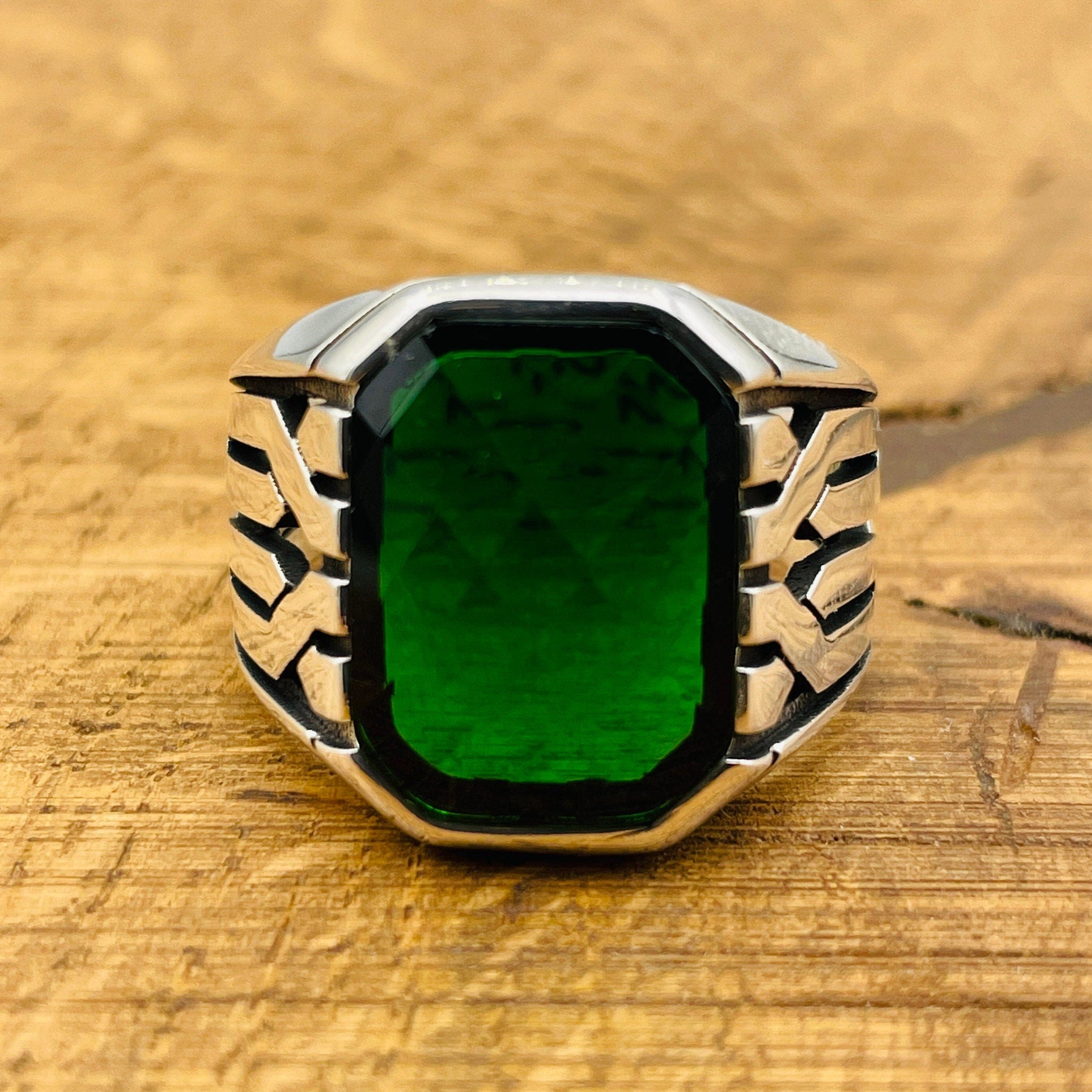 Sterling Silver 925 Handmade Emerald Stone Men's Ring