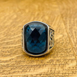 خاتم مربع من الفضة الإسترلينية التركية المصنوع يدوياً للرجال مع زركون أزرق | هدية حرفية