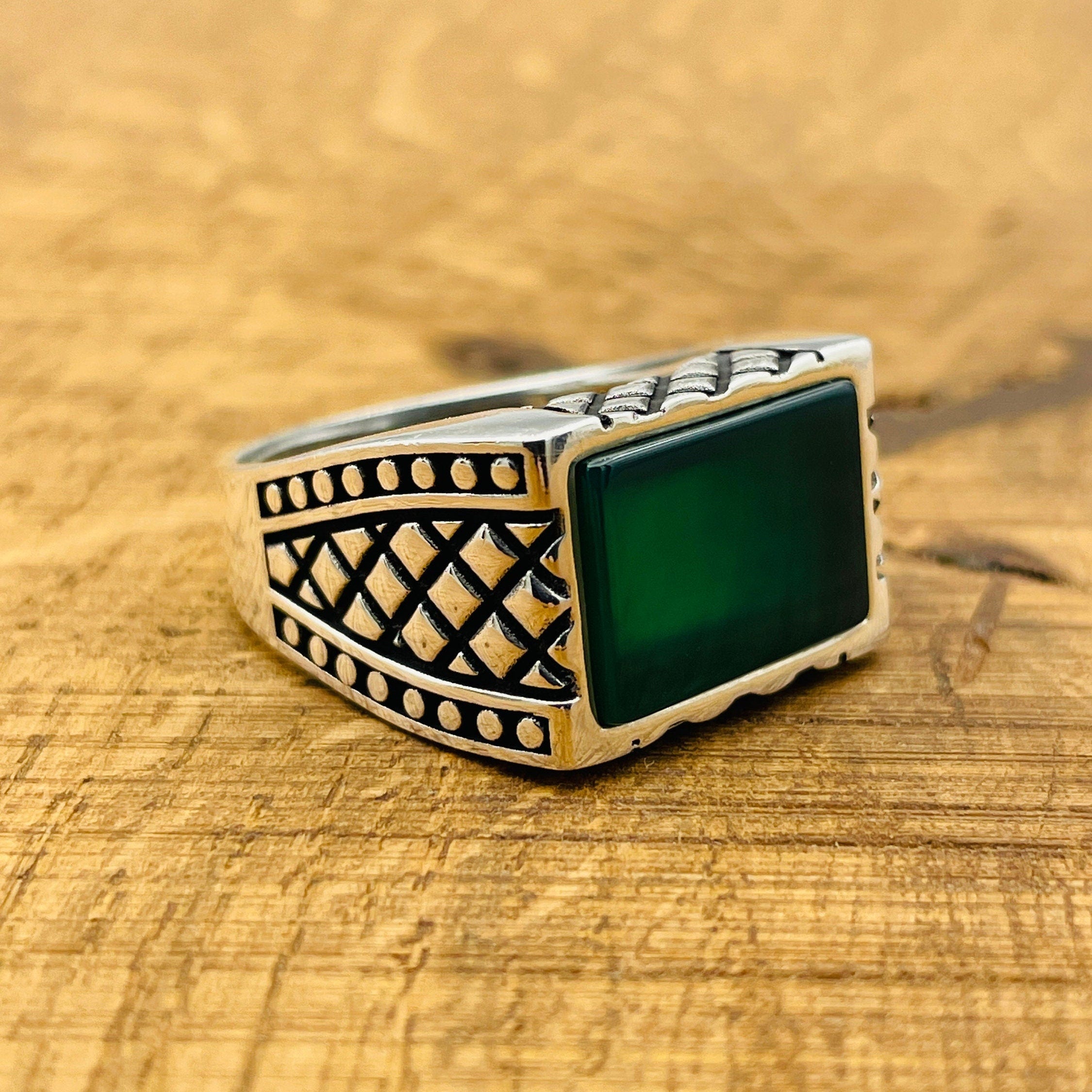 Men's Rectangle Green Agate Stone Ring