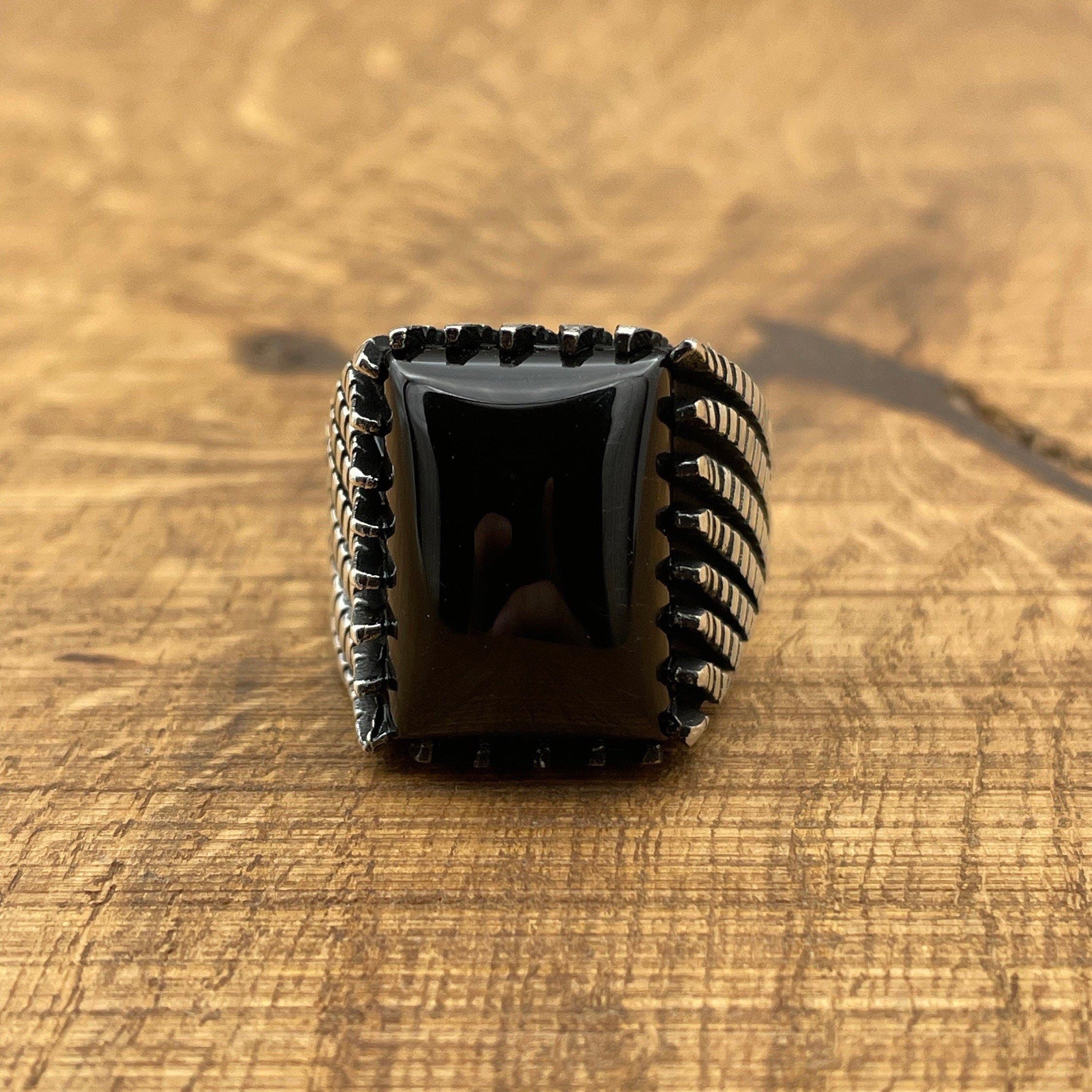 خاتم رجالي من الفضة الإسترلينية 925 مصنوع يدويًا بحجر العقيق الأسود