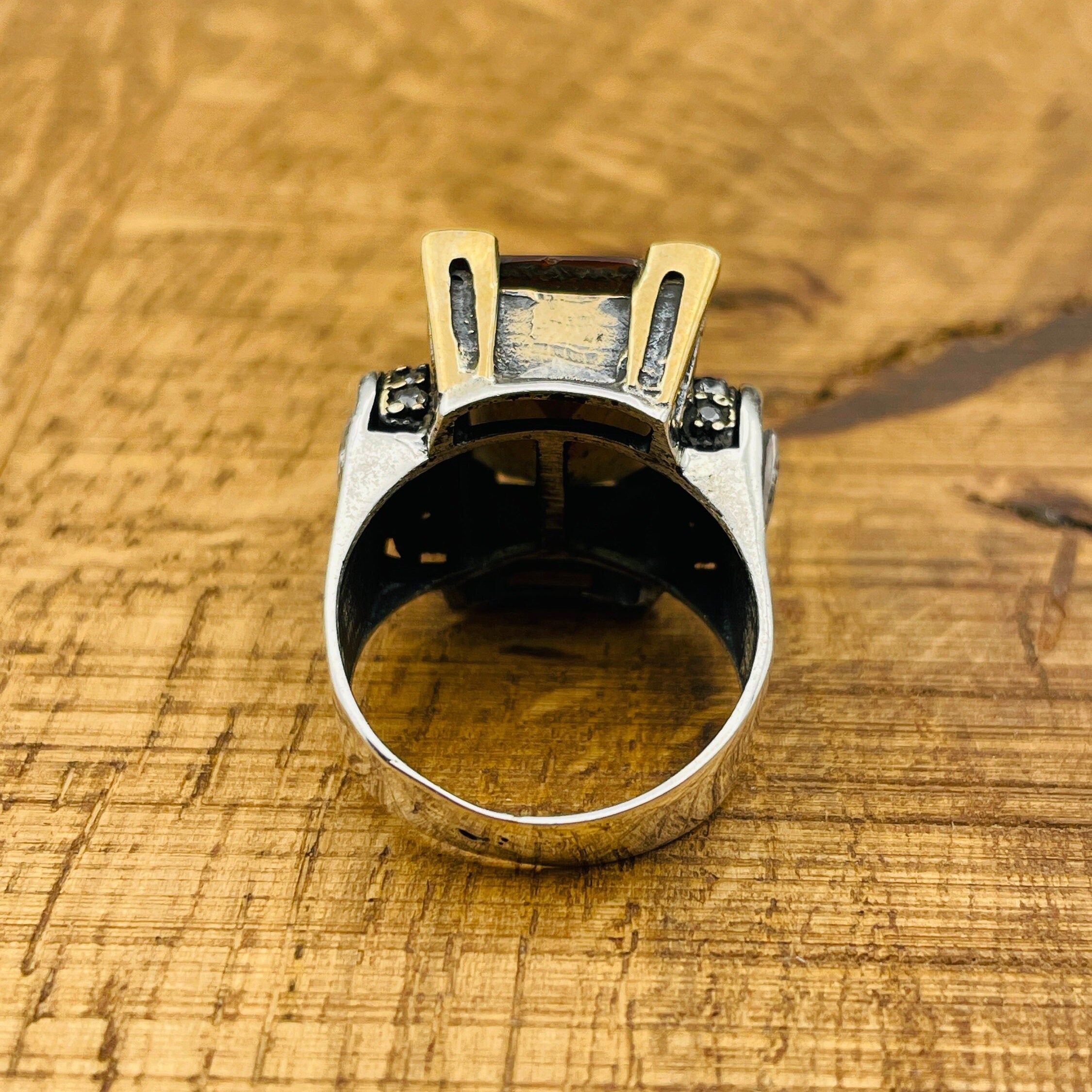 خاتم زولتانيت تركي يدوي الصنع من الفضة الإسترلينية - حجر كريم سحري يغير لونه للنساء