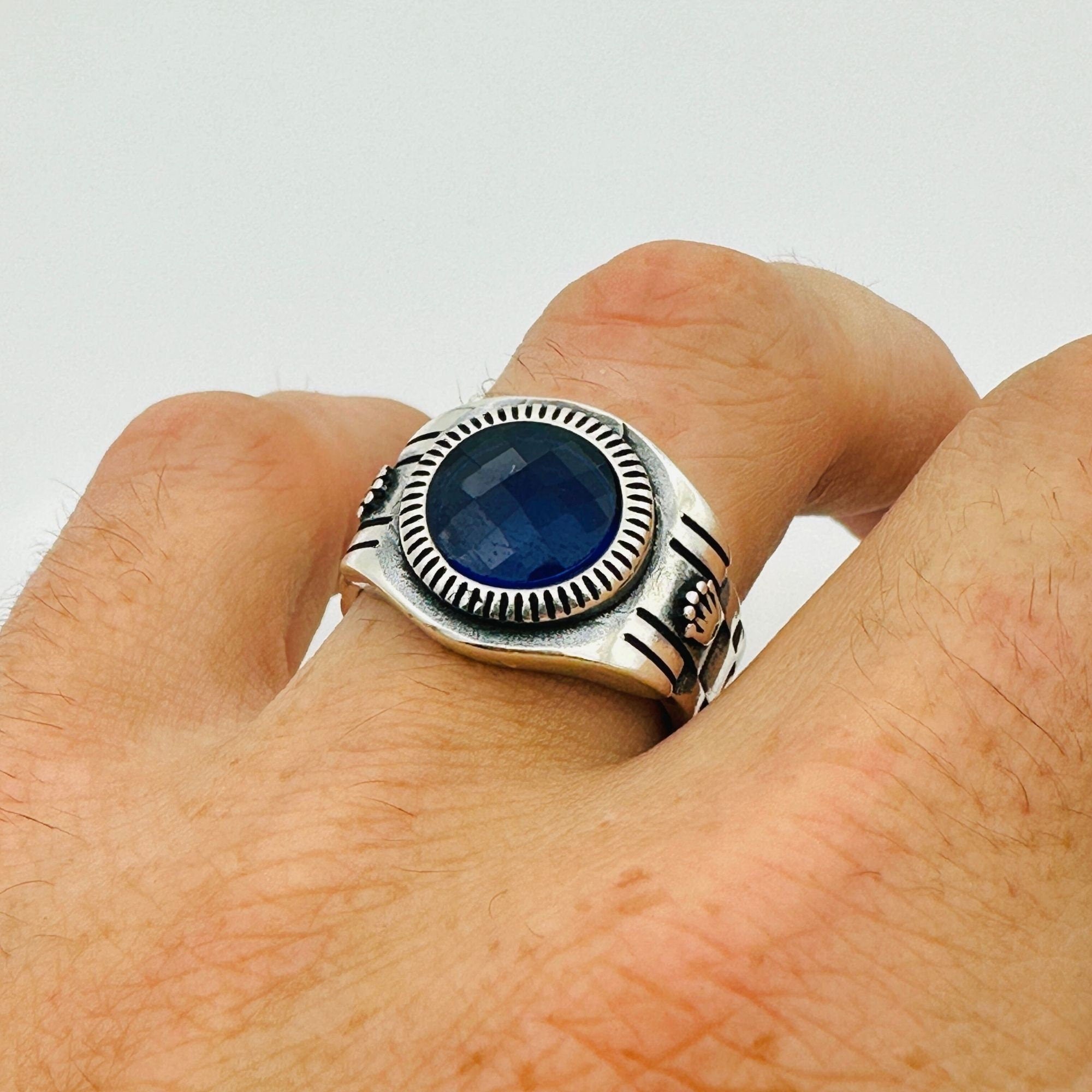 Bague carrée en argent avec saphir bleu turc pour homme