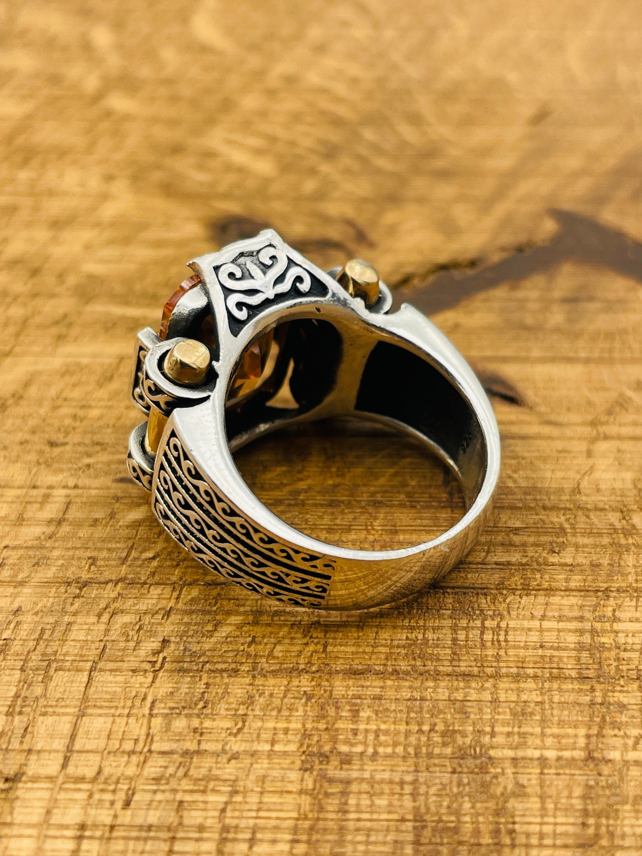 خاتم رجالي تركي مصنوع يدويًا من الفضة الإسترلينية 925 بحجر السترين - هدية أنيقة بحجر كريم أصفر
