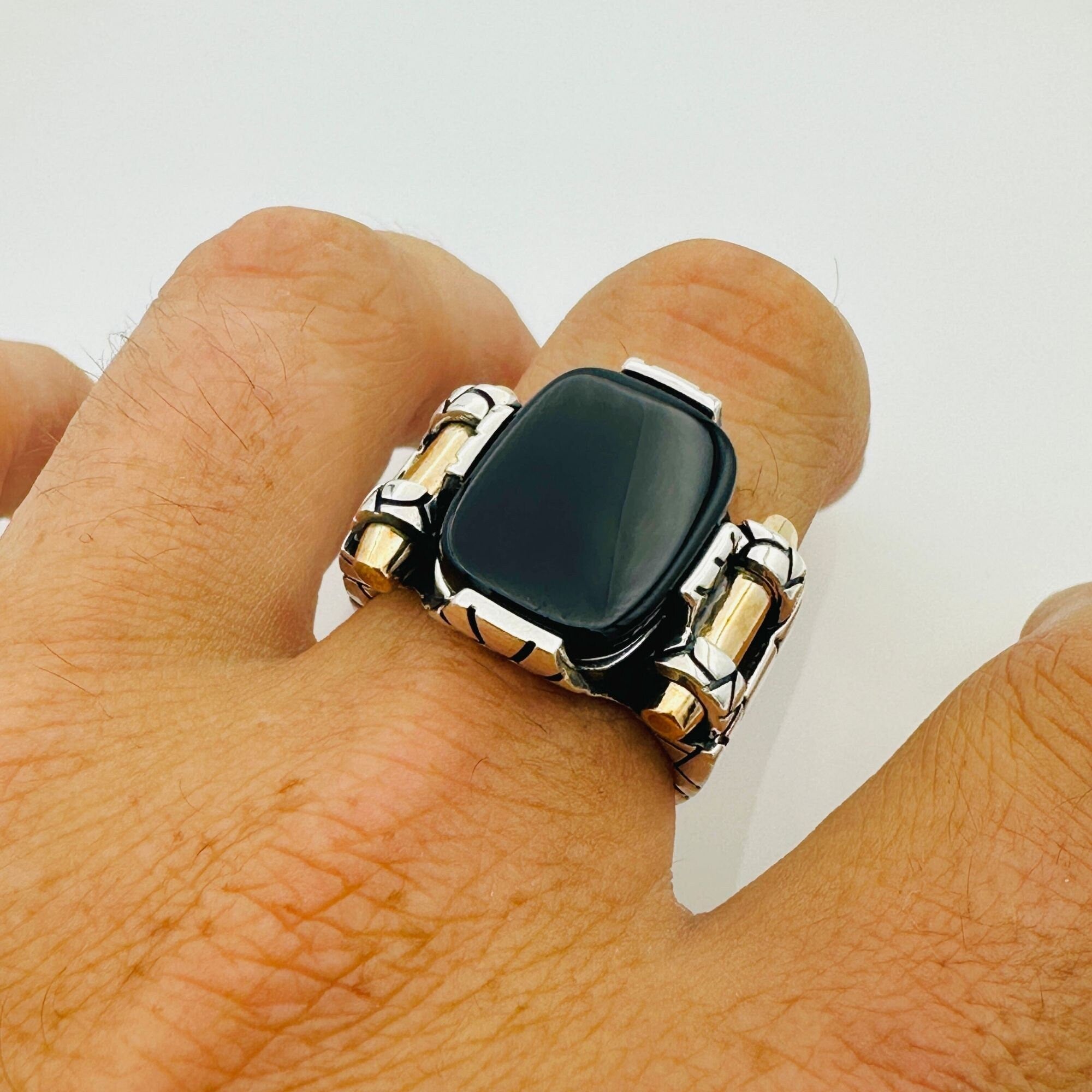Onyx Men's Ring