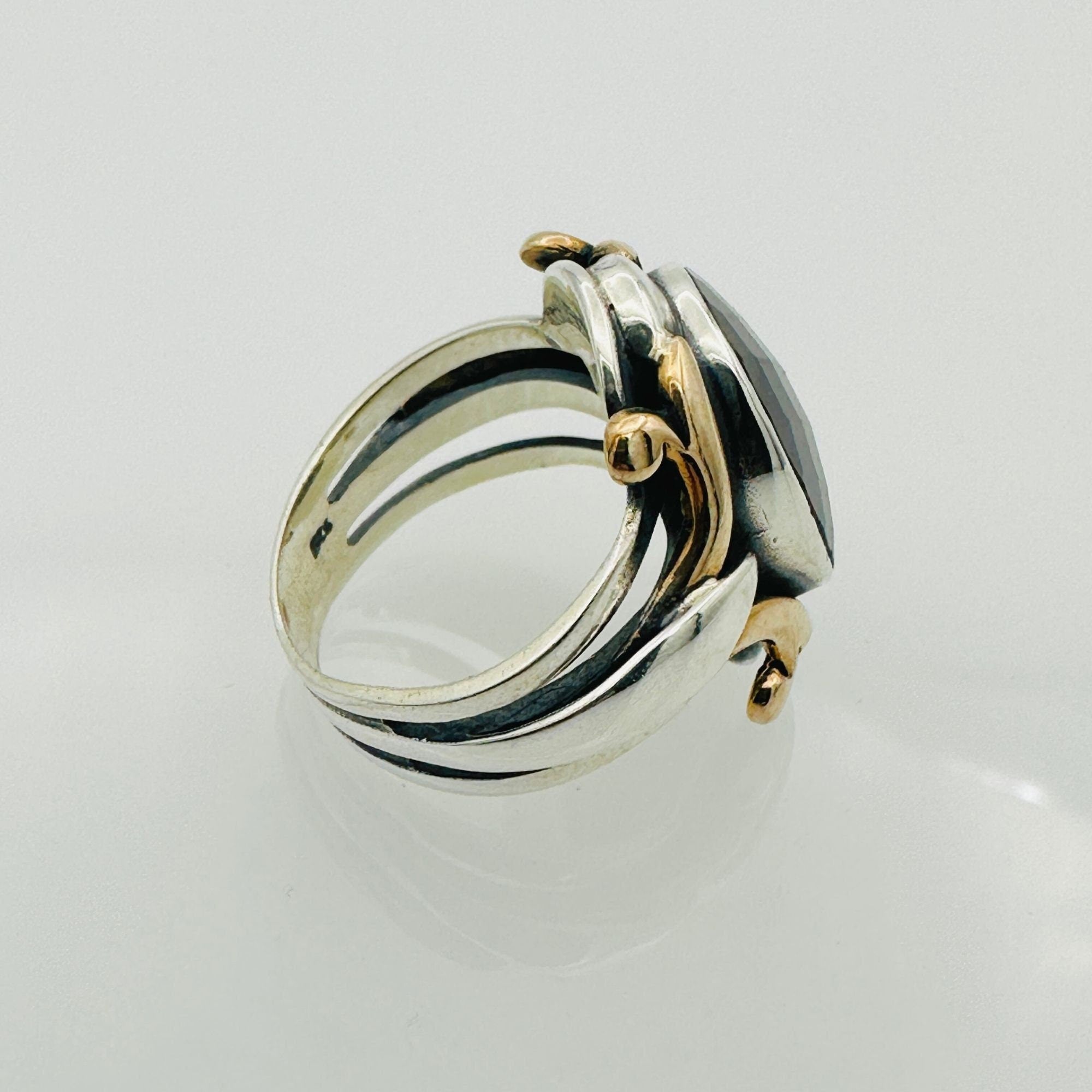 خاتم رجالي بحجر زركون أسود