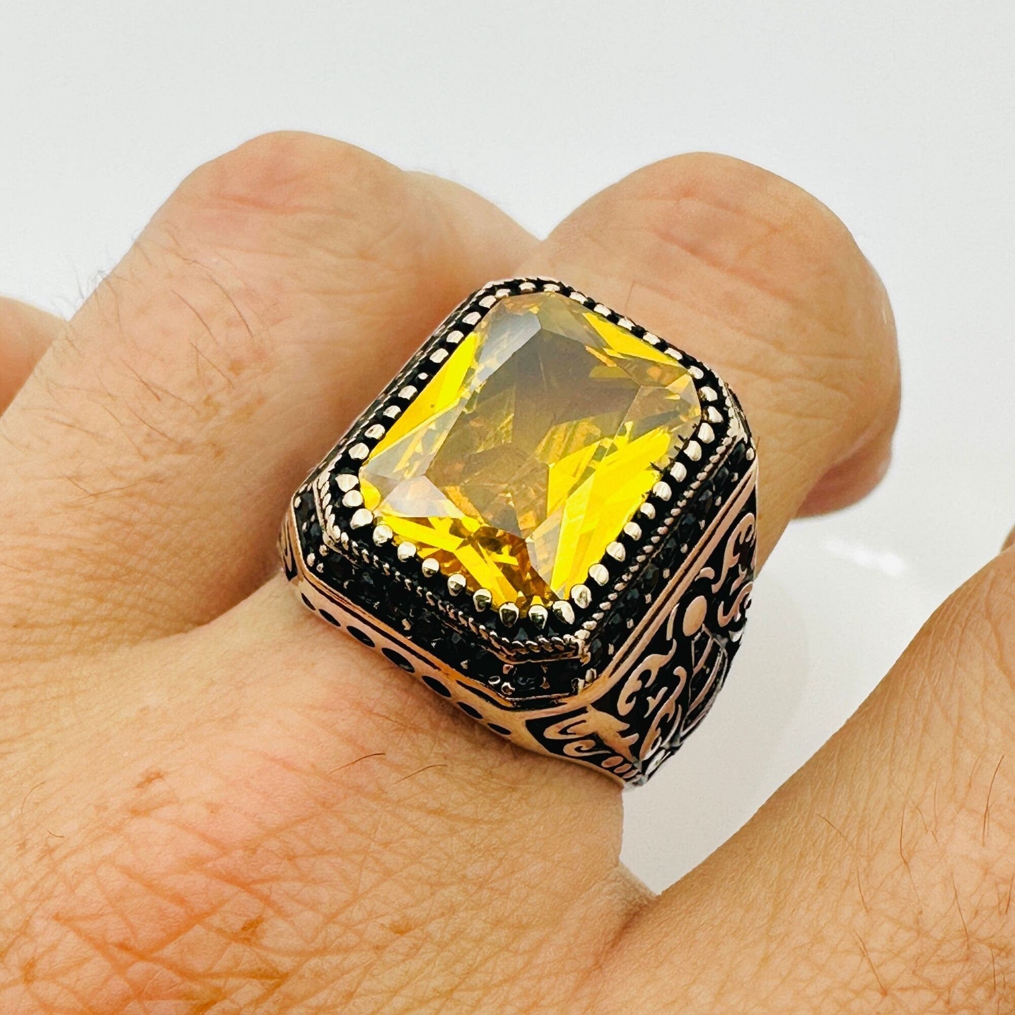 Men's Red Zircon Minimalist Silver Ring