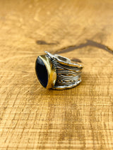 خاتم فضة نسائي بحجر ياقوت أزرق