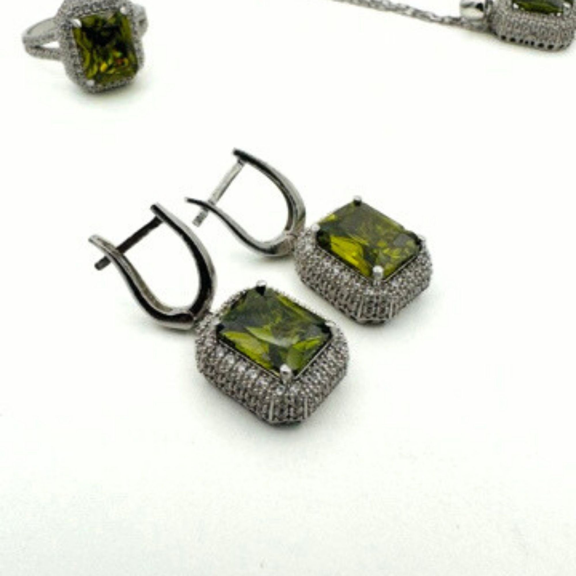 Authentic Turkish Peridot & 925 Sterling Silver Jewelry Set | Handmade Ring & Earrings for Women | Elegant Gift