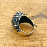 Exquisite Handmade Ottoman Sterling Silver Men's Ring with Dynamic Color-Changing Zultanite Stone