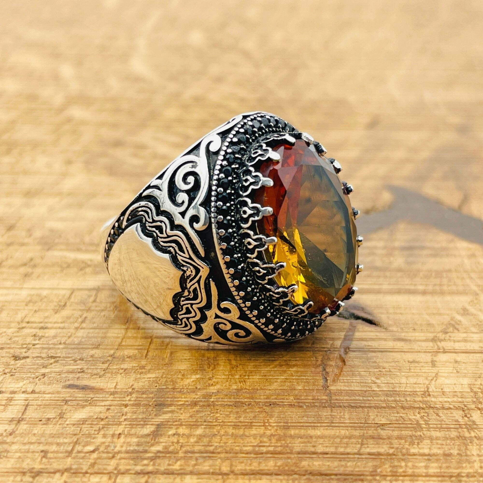 Multi-Color Zultanite Stone Men's Ring - TryAladdin