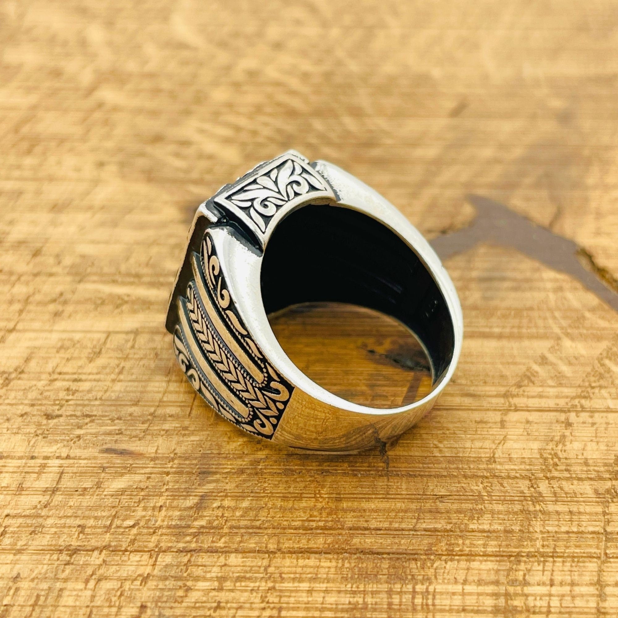 خاتم رجالي بتغيير اللون من الزولتانيت وفضة استرليني 925 على الطراز العثماني - هدية مجوهرات فاخرة مصنوعة يدوياً