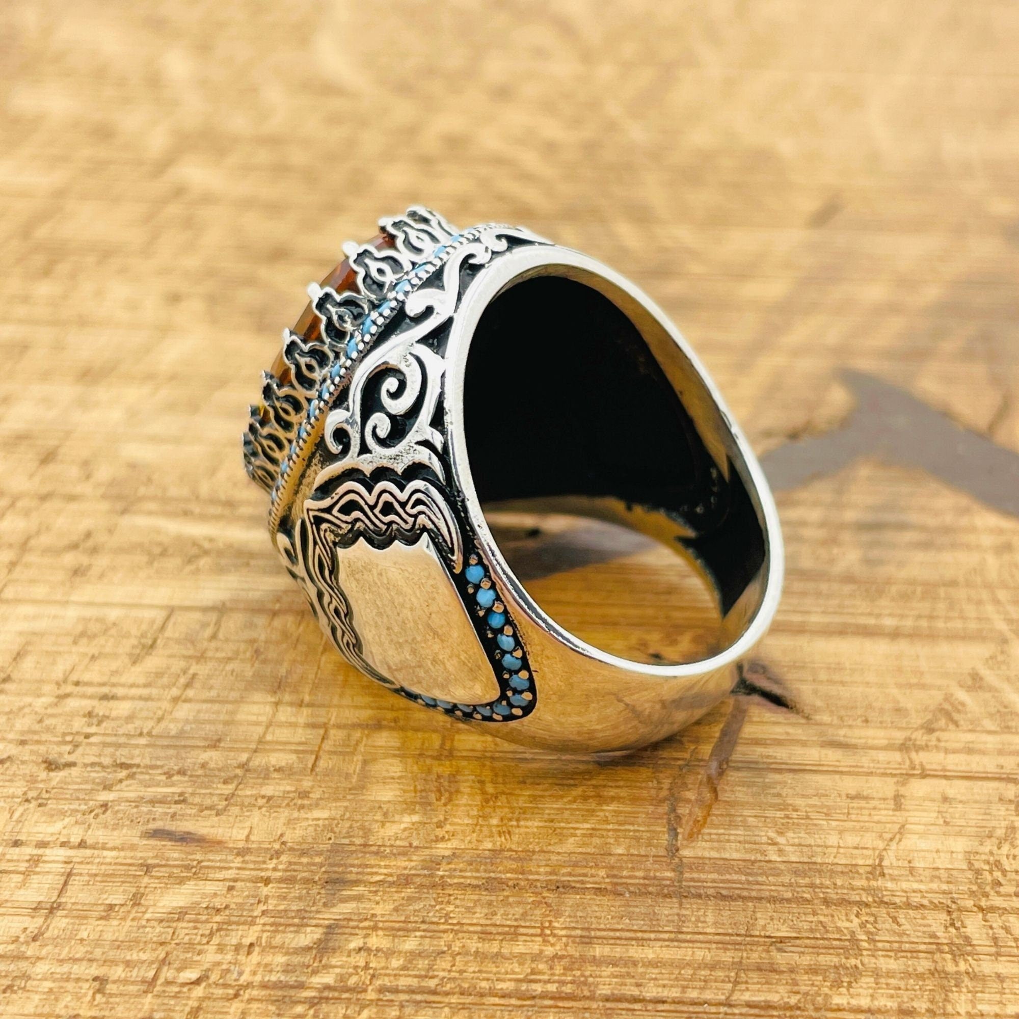 Exquisite Handmade Ottoman Sterling Silver Men's Ring with Hypnotic Color-Changing Zultanite Stone