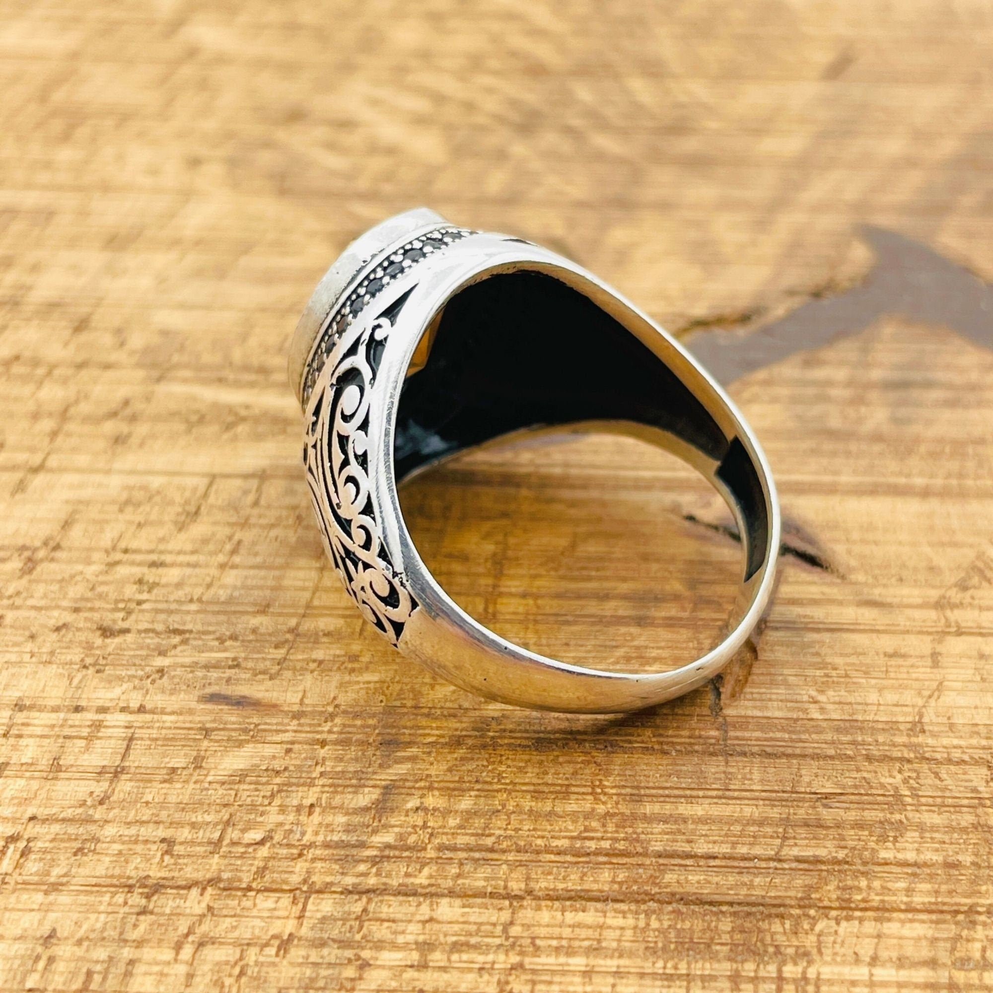 خاتم زولتانيت للرجال يتغير لونه - مجوهرات فضة إسترلينية يدوية الصنع على الطراز العثماني