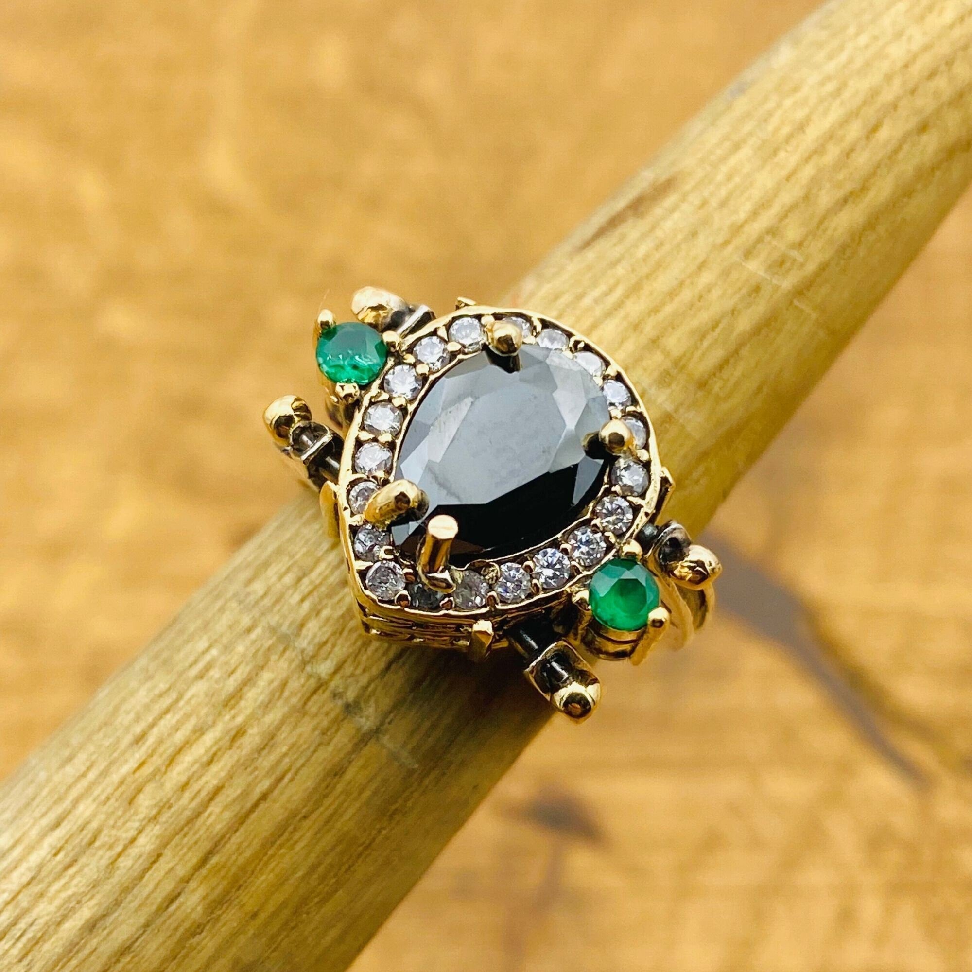 Handmade 925 Sterling Silver Reversible Ring with Dual Emerald & Onyx Gemstones | Two-in-One Customizable Design