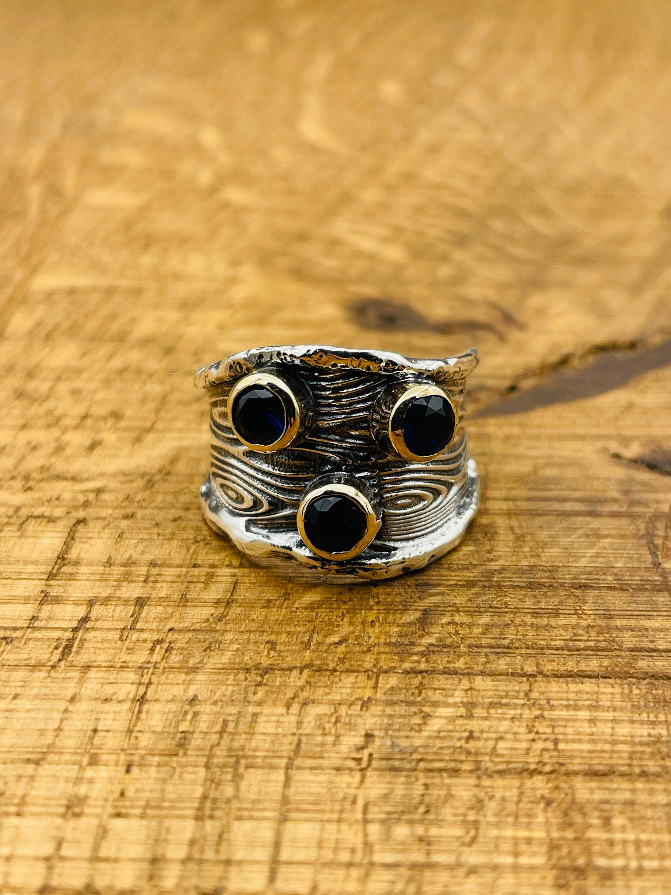 Handcrafted 925 Sterling Silver Blue Sapphire Three Stone Ring for Women - Elegant Gift