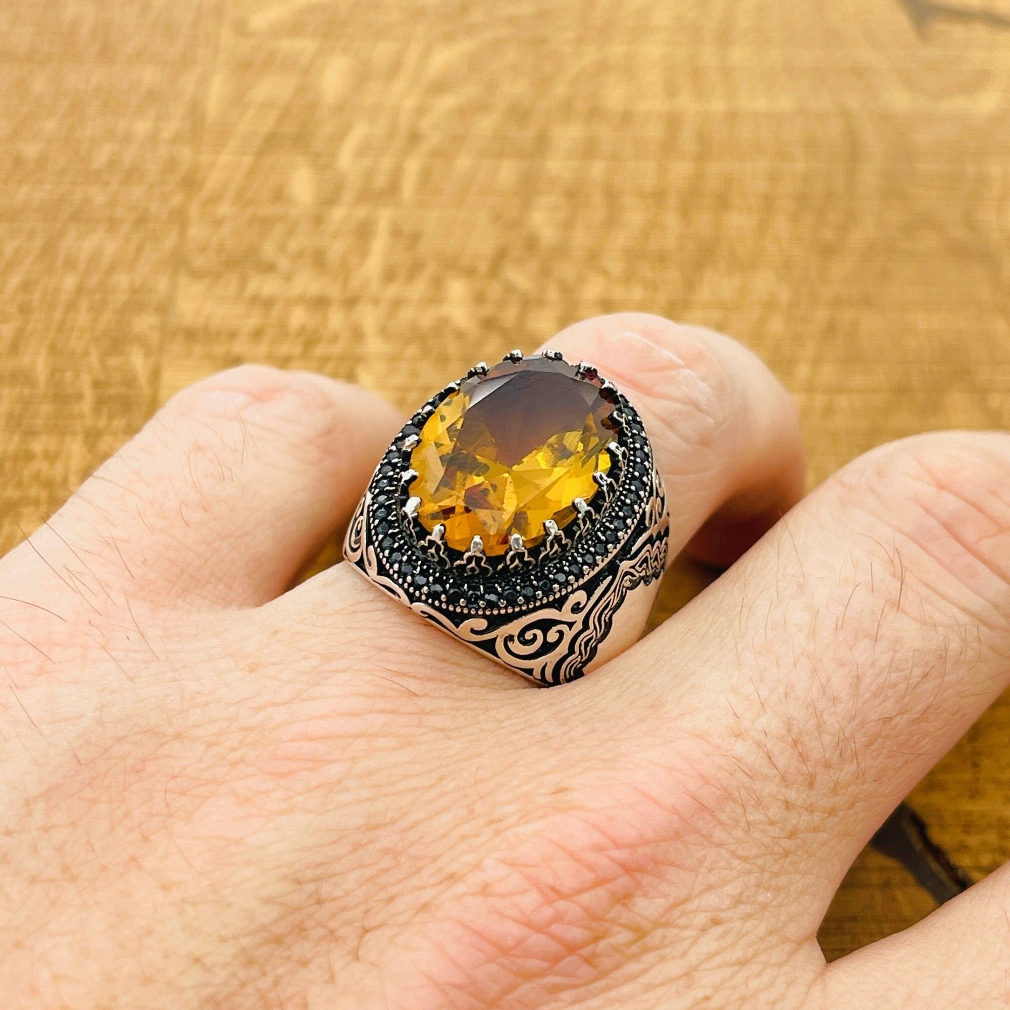 خاتم رجالي متعدد الألوان على الطراز العثماني من الزولتانيت | حجر كريم يتغير لونه فضة استرلينية مصنوعة يدوياً