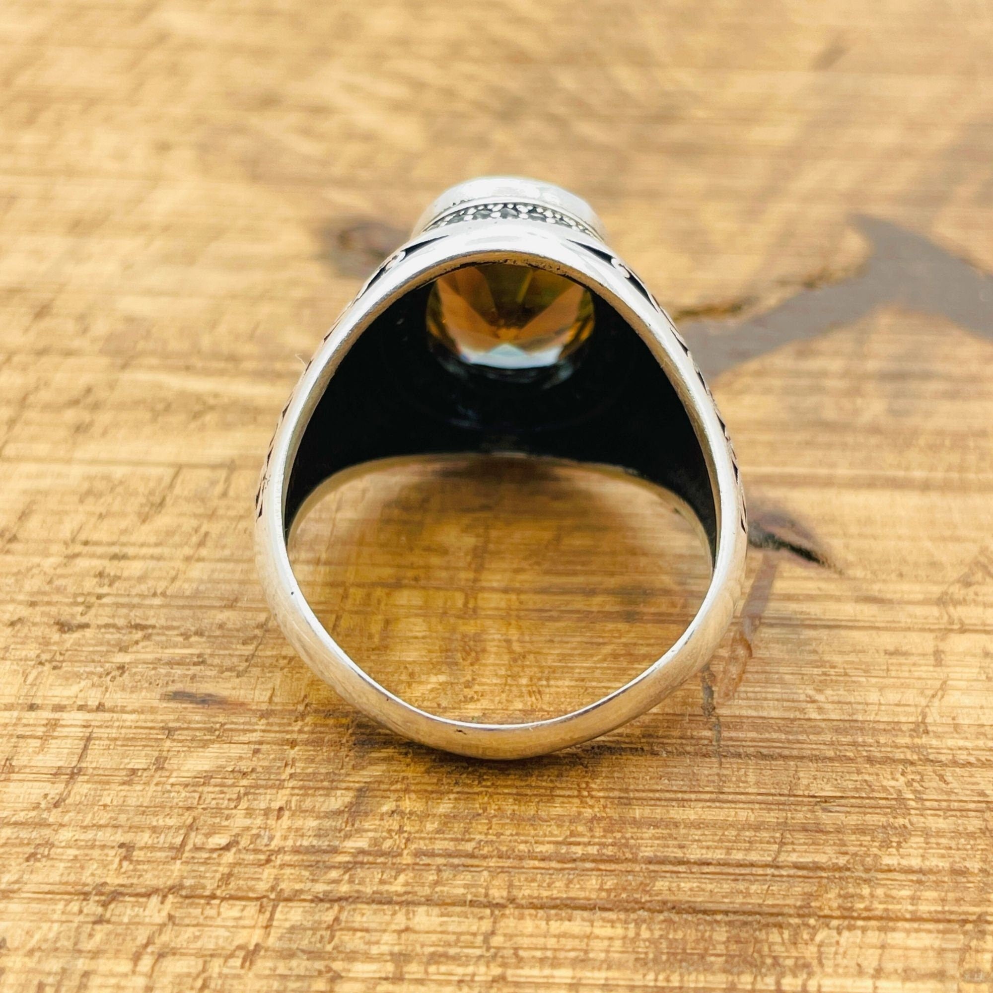 خاتم زولتانيت للرجال يتغير لونه - مجوهرات فضة إسترلينية يدوية الصنع على الطراز العثماني