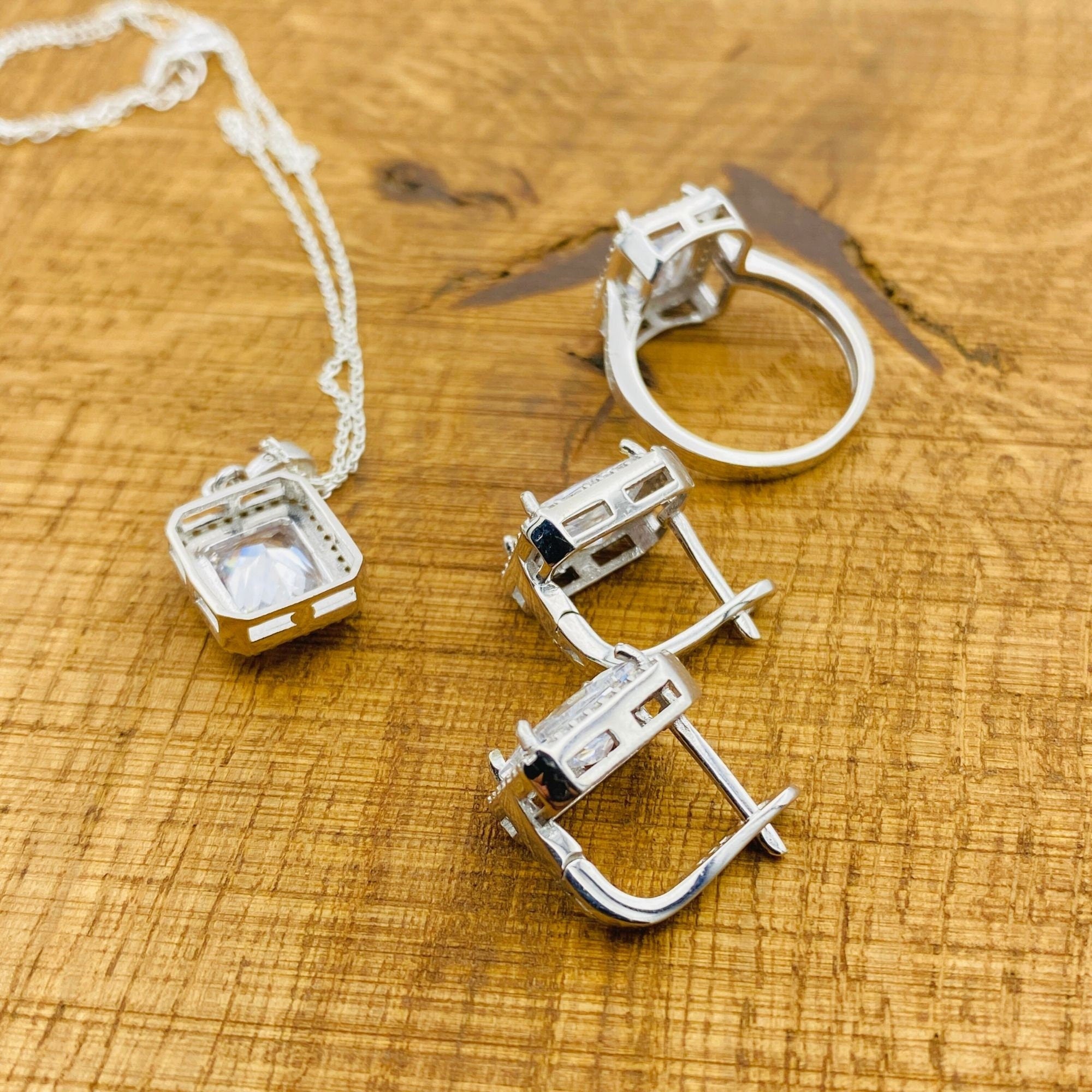 터키 수제 925 스털링 실버 화이트 지르콘 쥬얼리 세트 - 목걸이, 반지 및 귀걸이