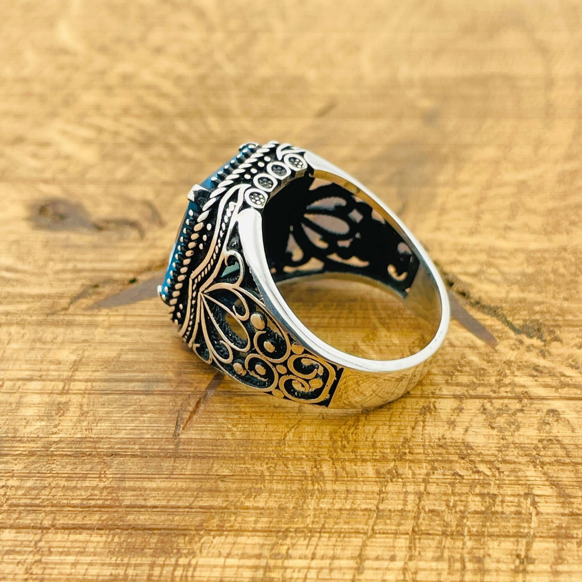 خاتم مربع أنيق للرجال مصنوع يدوياً من الفضة الإسترلينية بحجر الأكوامارين التركي