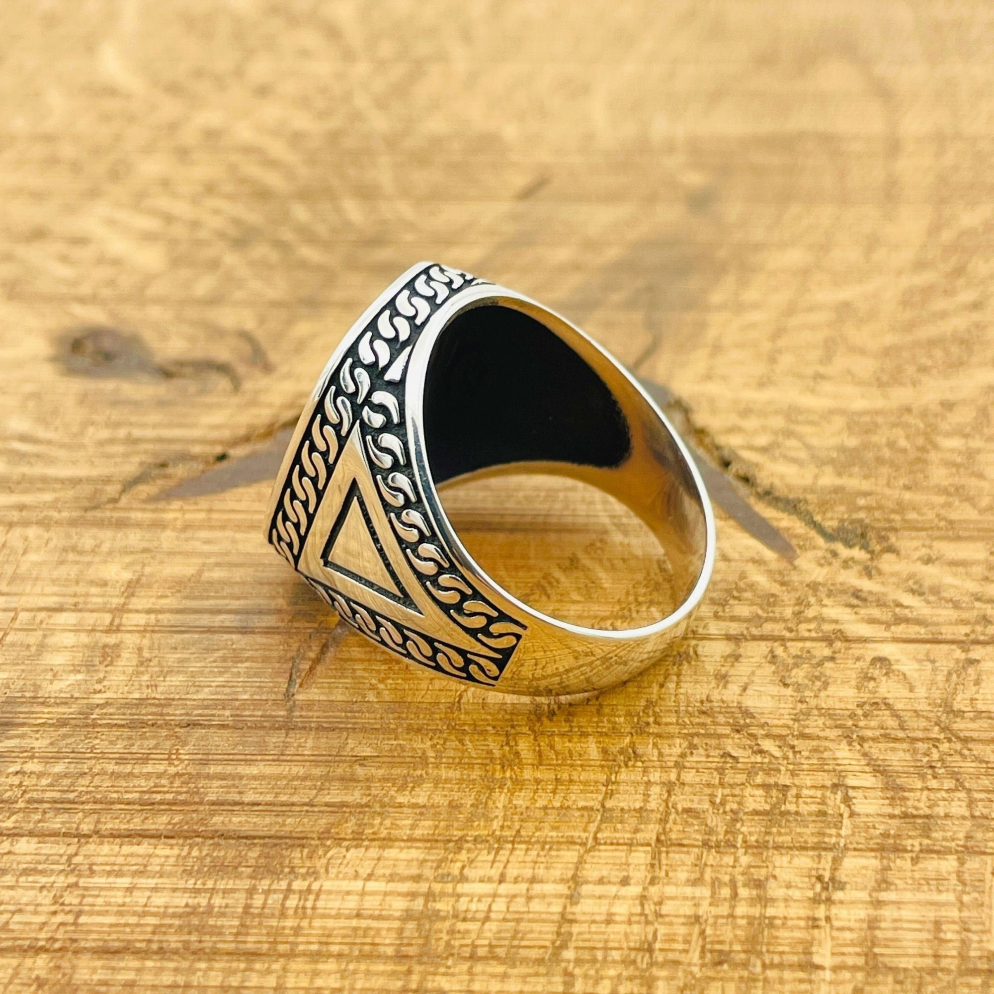 Men's Handmade 925 Sterling Silver Red Square Agate Ring - Authentic Gemstone Gift