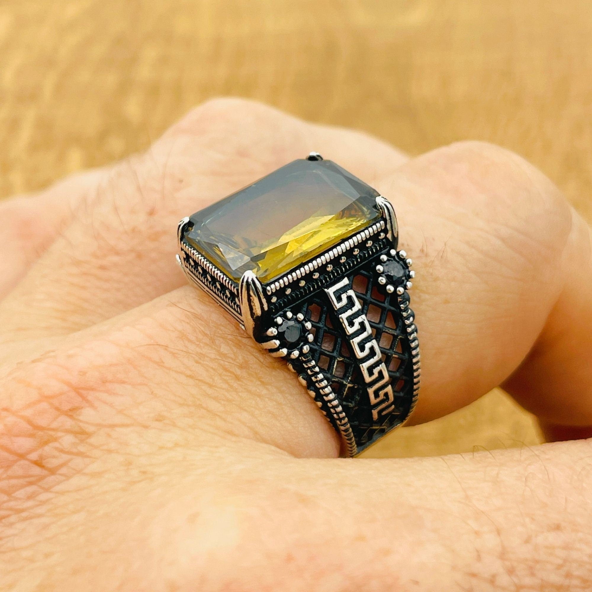 خاتم تركي أصلي مصنوع يدوياً للرجال من الفضة الإسترلينية 925 مع حجر زولتانيت فريد يتغير لونه - مجوهرات بحجر كريم فريد اللون