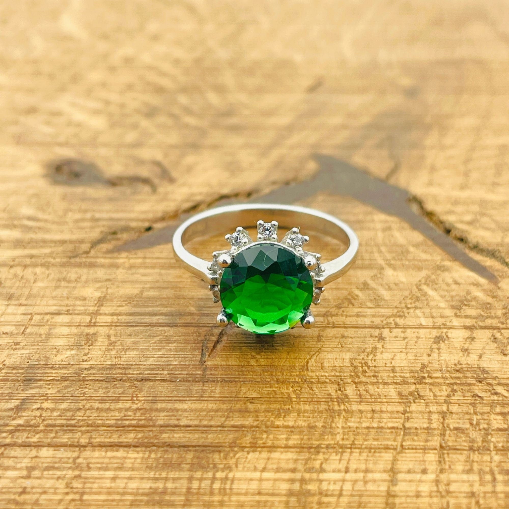 Turkish Handmade Minimalist Emerald Ring - 925 Sterling Silver Green Gemstone Jewelry for Women