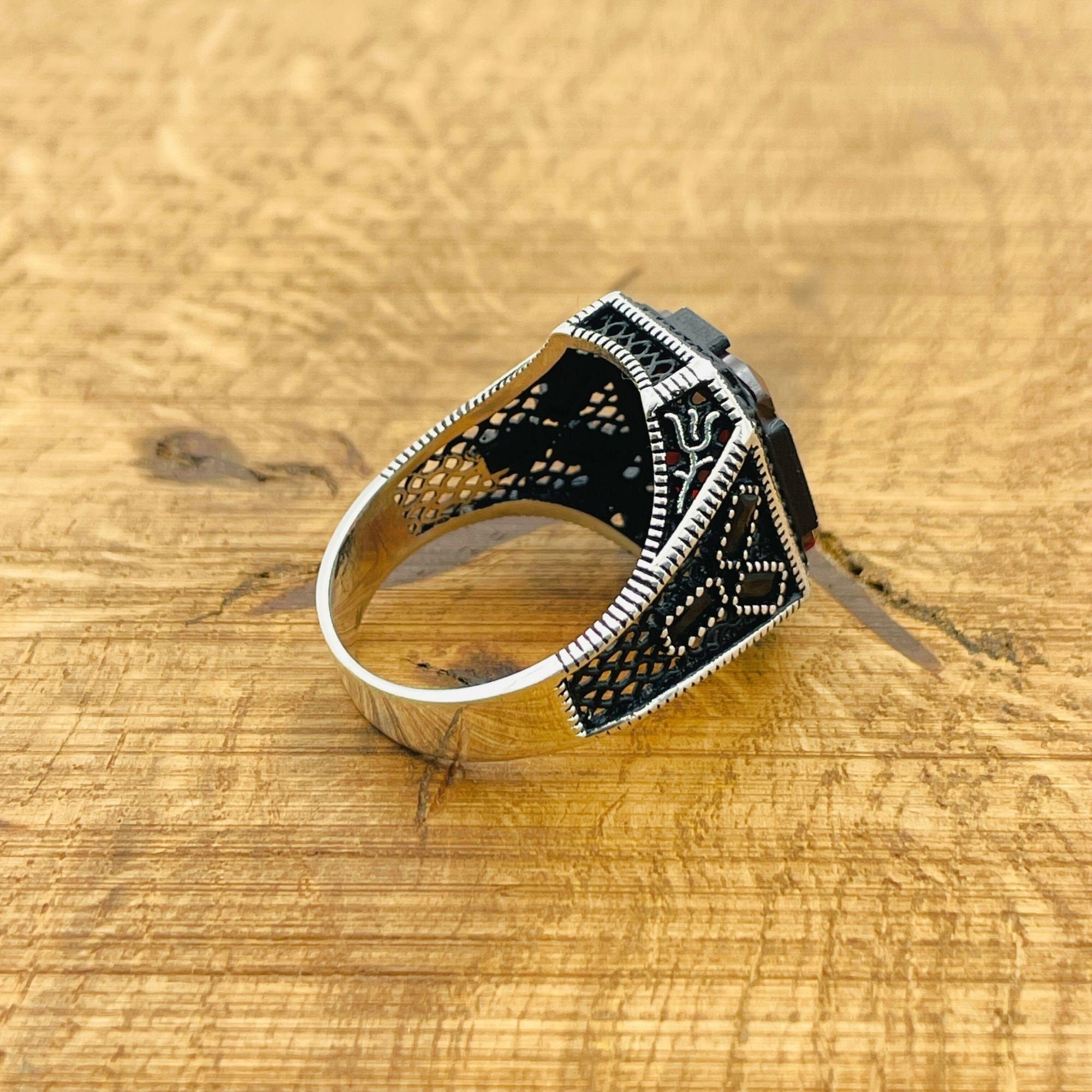 خاتم عثماني يدوي الصنع للرجال من الياقوت - فضة استرلينية 925 تصميم أصلي