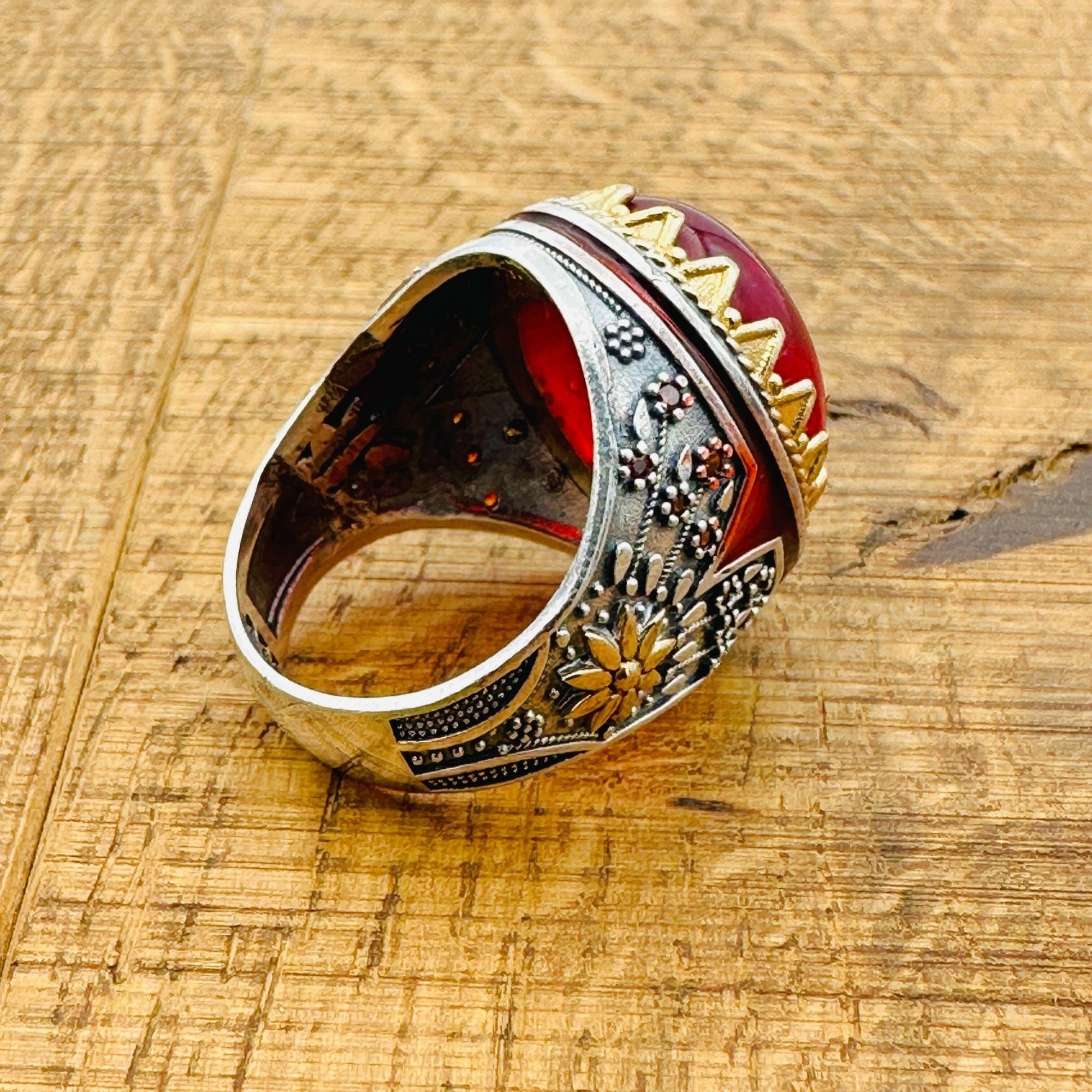 خاتم رجالي بيضاوي من العقيق الأحمر والسترلينغ الفضي 925 على الطراز العثماني اليدوي الرائع