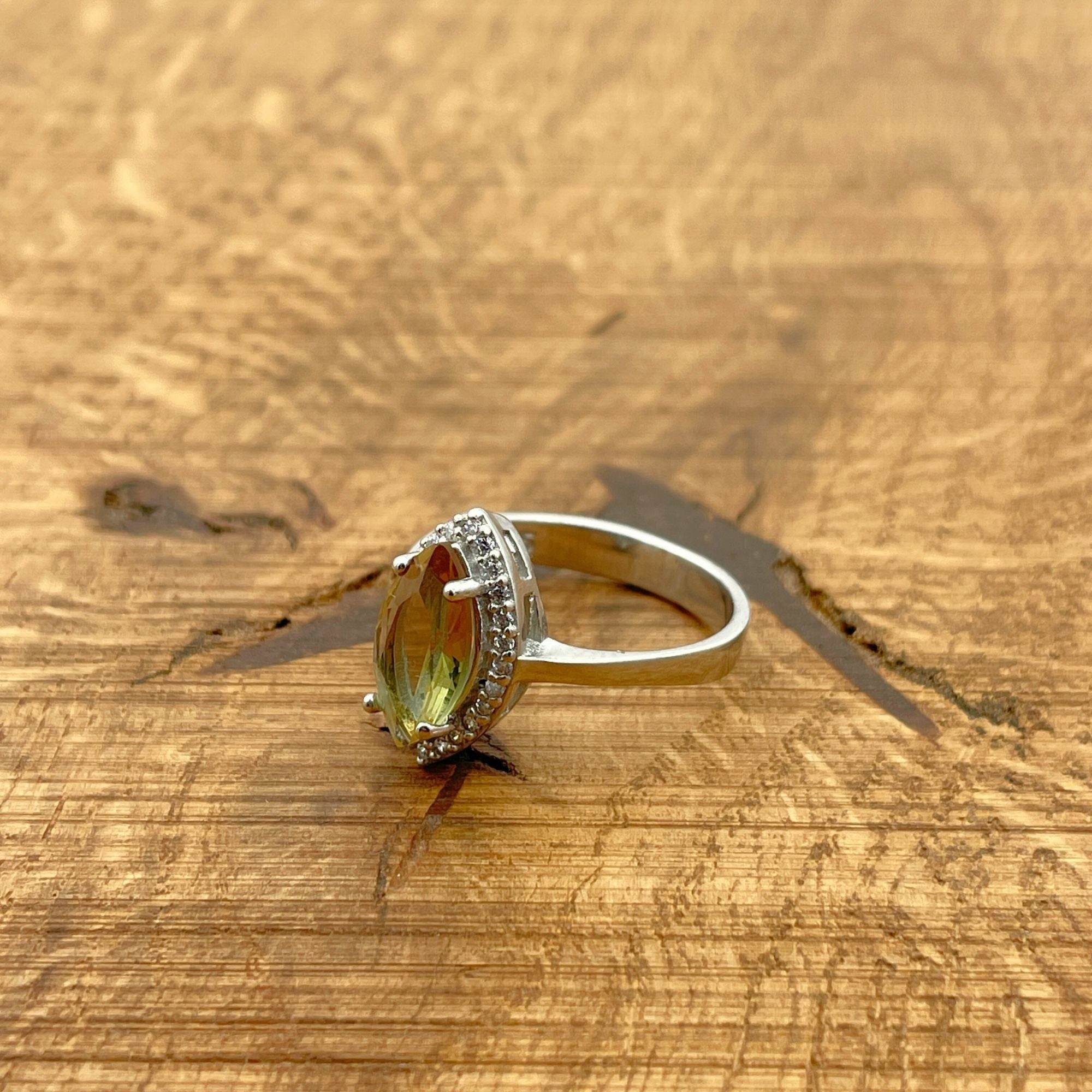 خاتم نسائي مصنوع يدويًا من الفضة الإسترلينية 925 بزولتانيت | حجر كريم يتغير لونه | مجوهرات تركية مستوحاة من الطراز العتيق