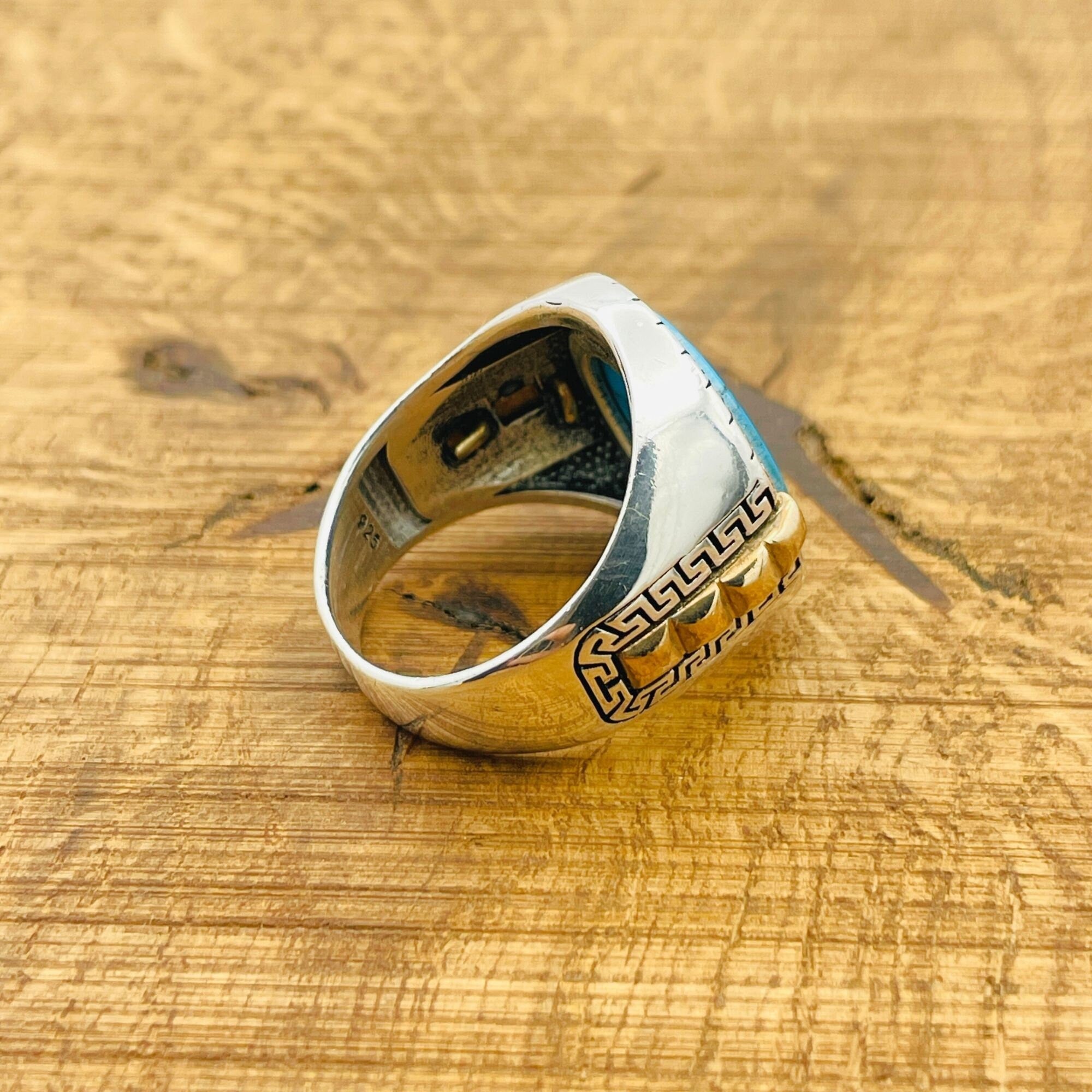 خاتم فضة استرلينية تركي أصلي يدوي للرجال بحجر الفيروز - هدية حجر كريم بتصميم جريء
