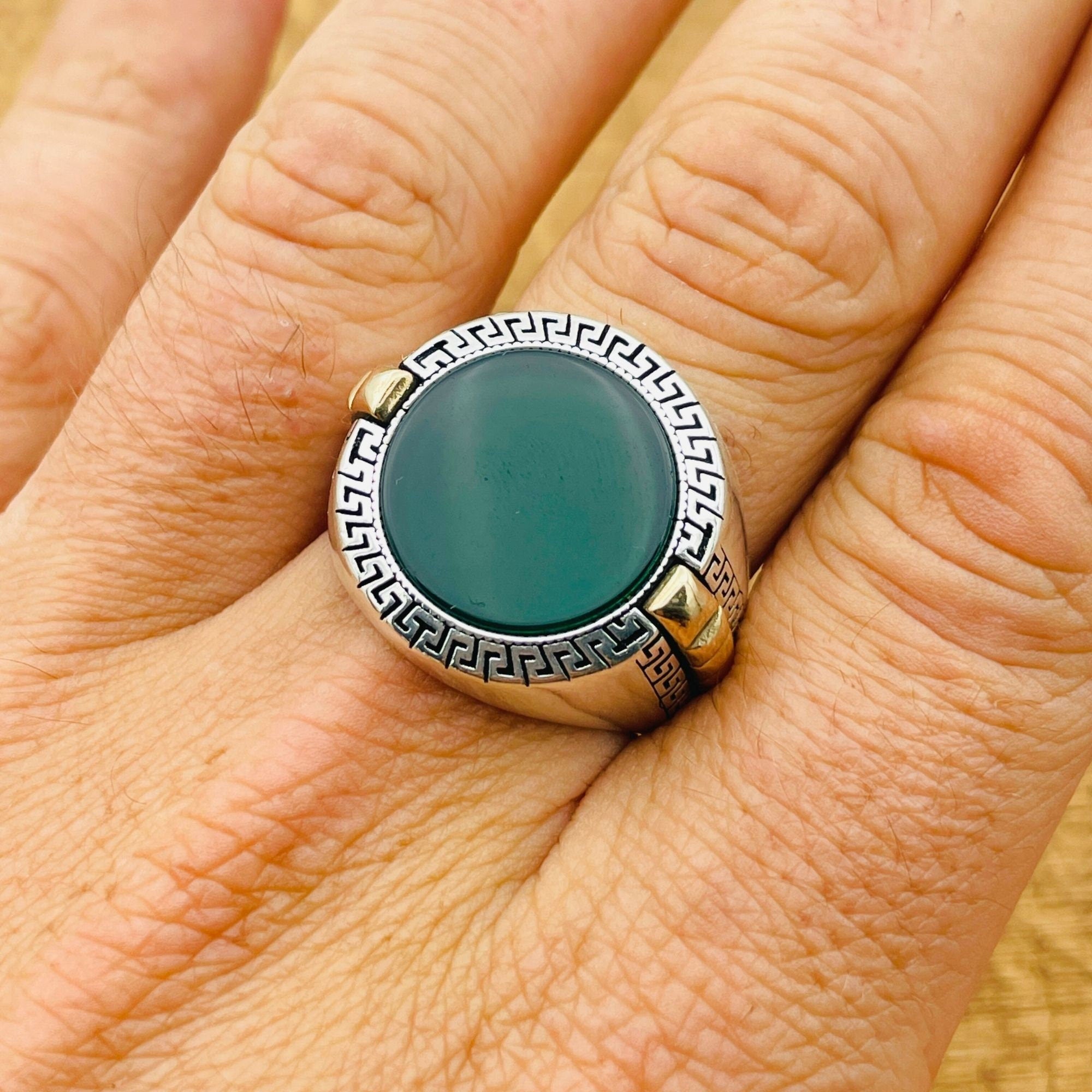 Men's Authentic Turkish Green Aqeeq Agate 925 Sterling Silver Ring