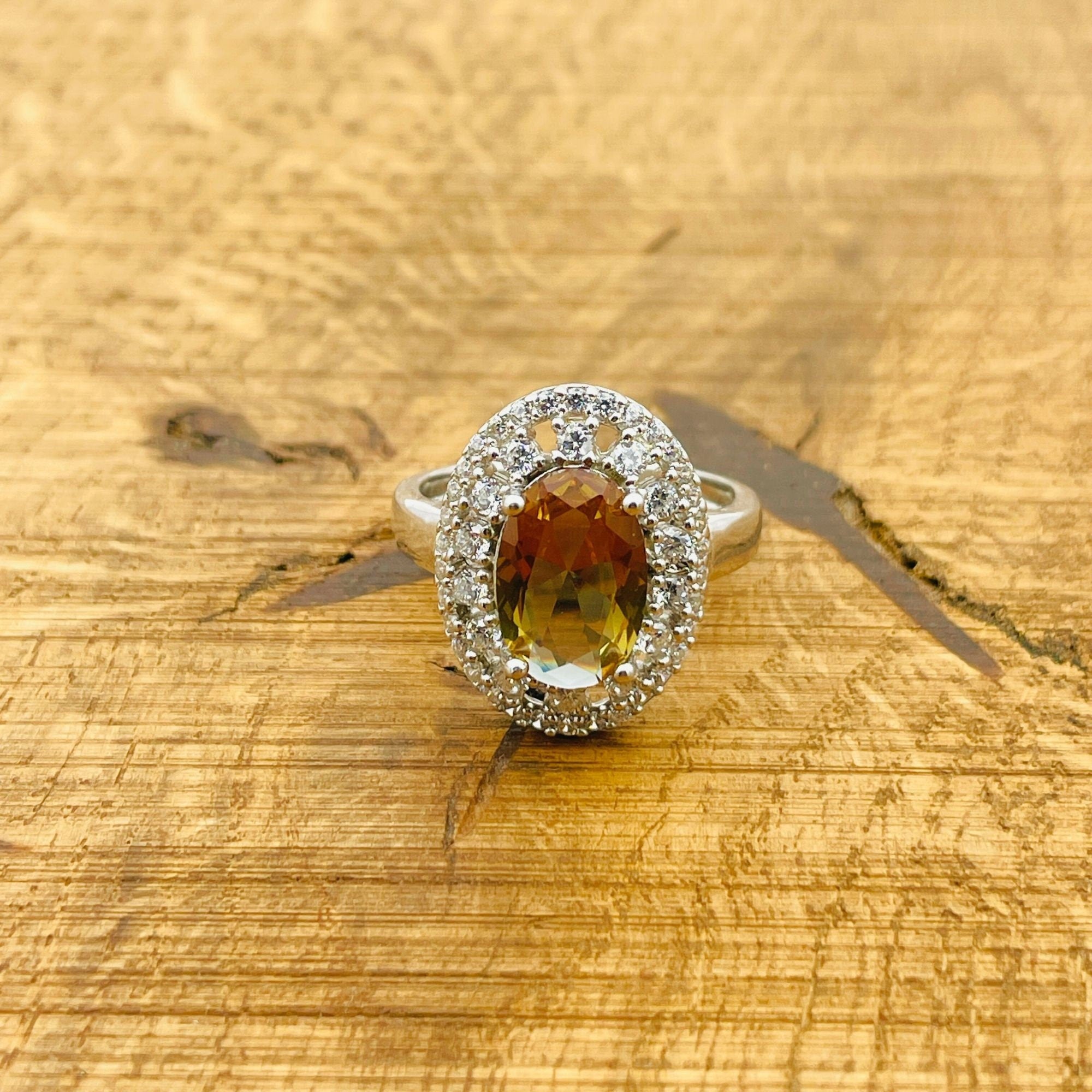 خاتم زولتانيت بيضاوي يدوي الصنع تركي | مجوهرات نسائية من الفضة الإسترلينية 925