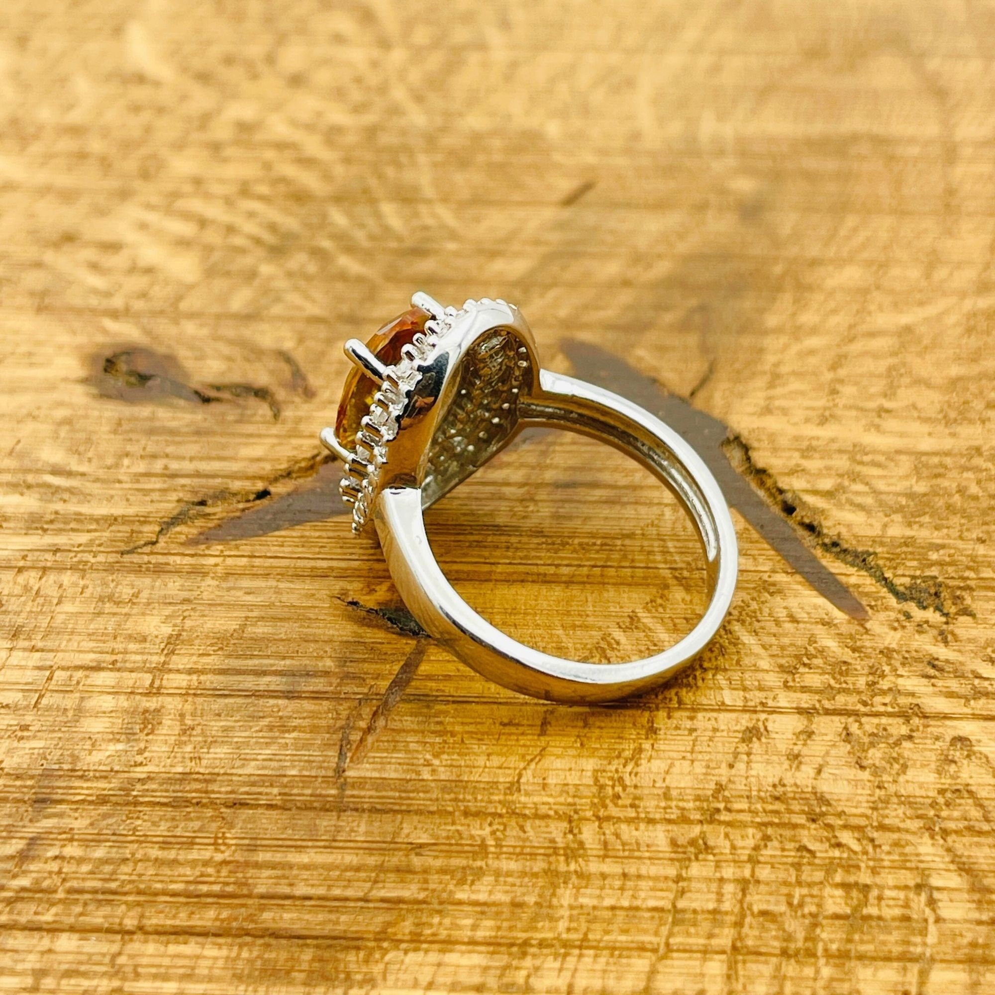 خاتم زولتانيت بيضاوي يدوي الصنع تركي | مجوهرات نسائية من الفضة الإسترلينية 925