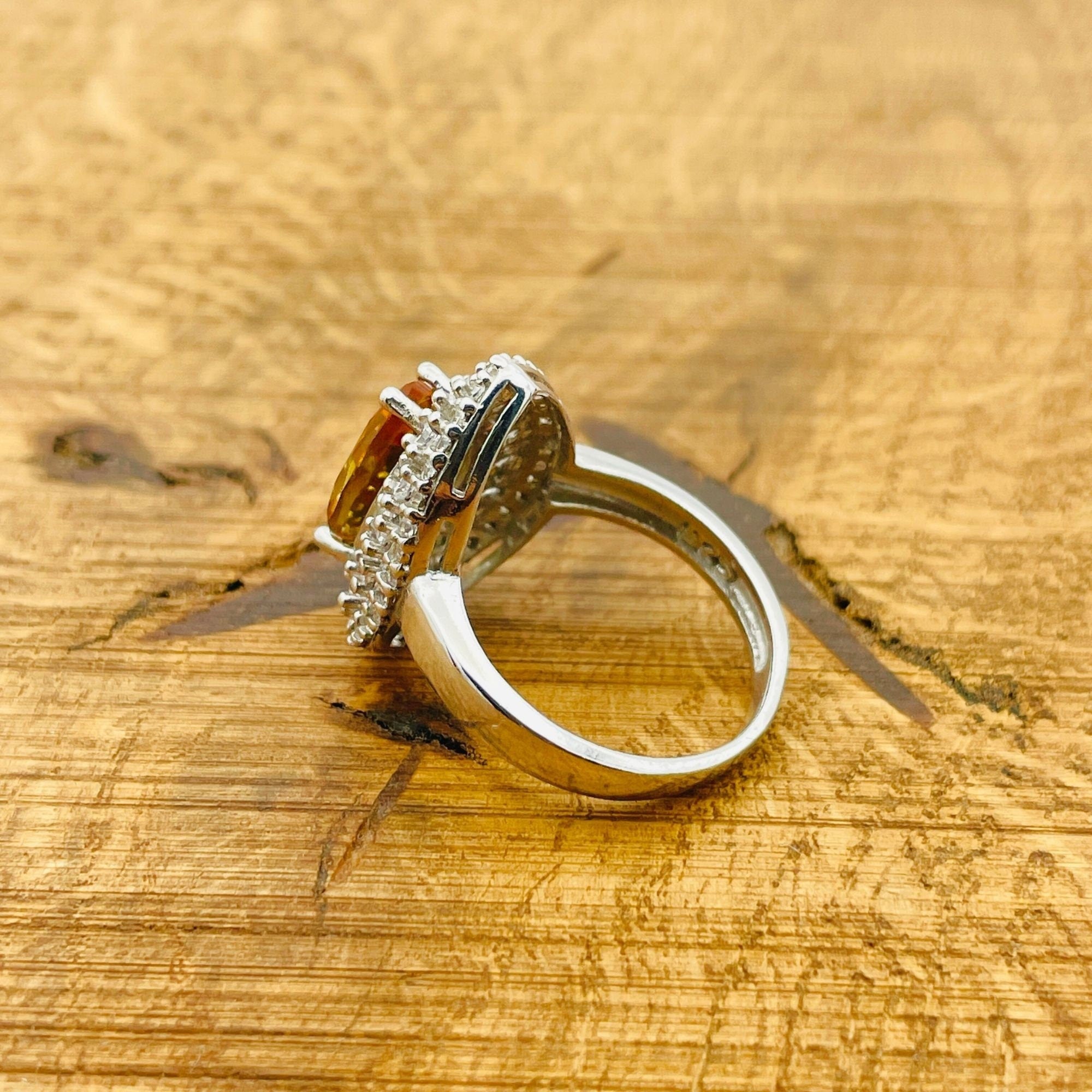 خاتم حجر الزولتانيت الأصفر الطبيعي للنساء - فضة استرلينية 925، صناعة يدوية تركية