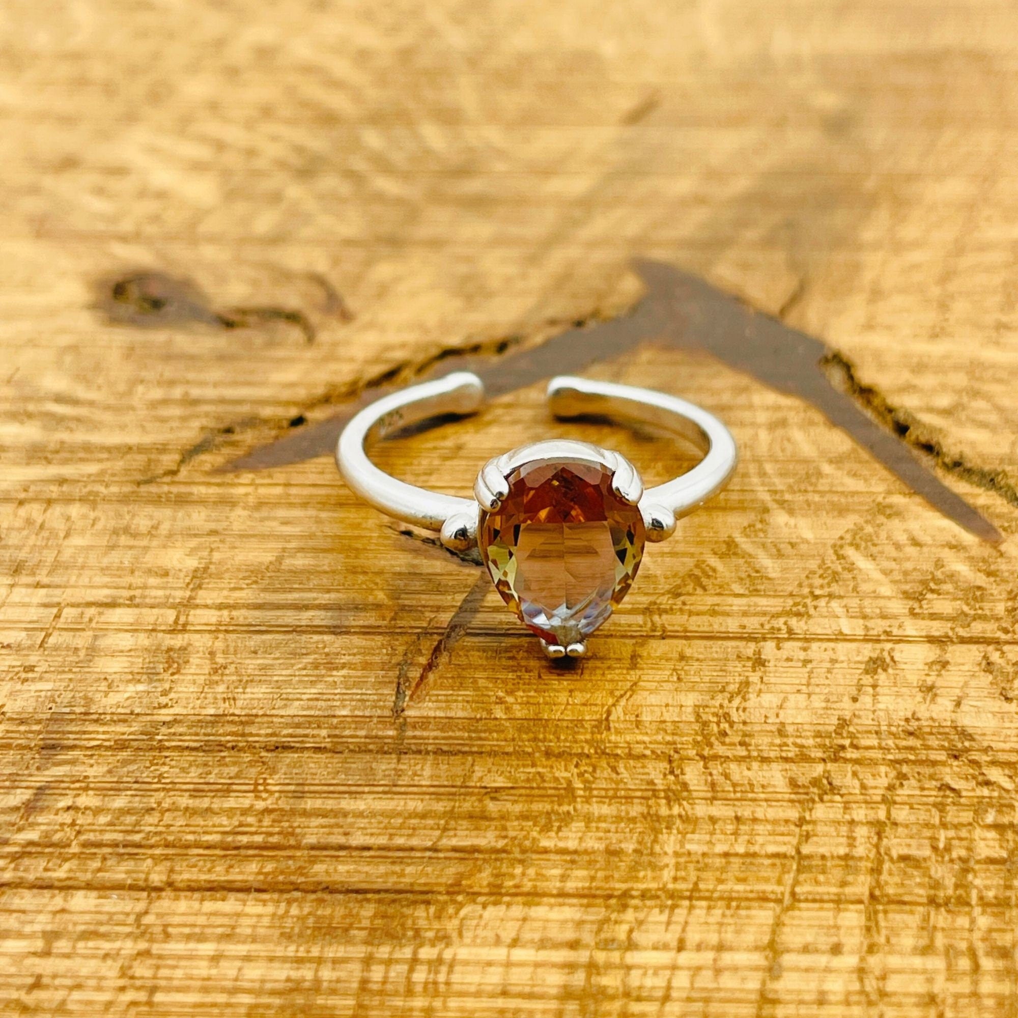 خاتم زنزانيت تركي أصلي مصنوع يدويًا من الفضة الإسترلينية قابل للتعديل للنساء