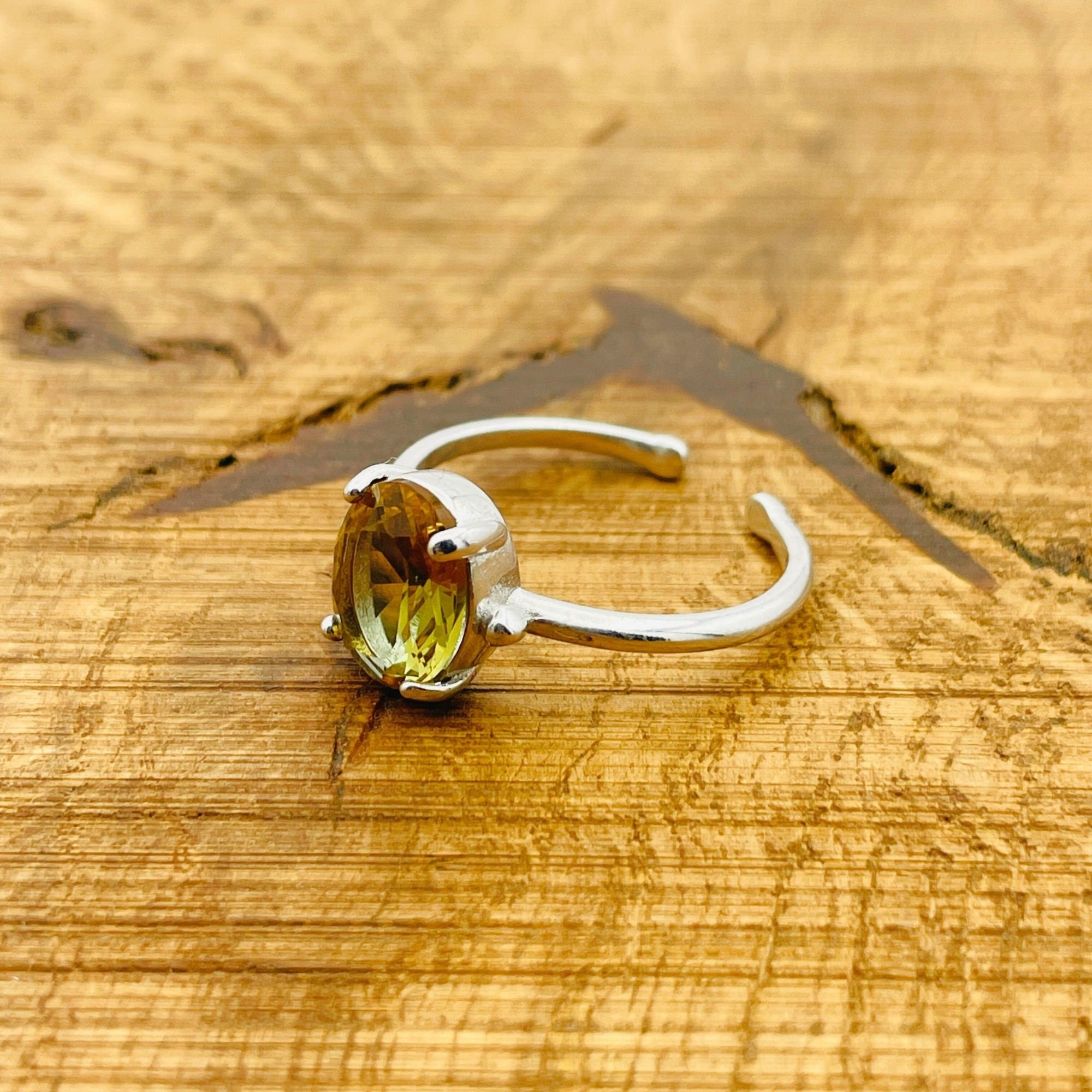 خاتم تركي يدوي الصنع من الفضة الإسترلينية بحجر الزولتانيت للنساء - مجوهرات أنيقة بحجر كريم طبيعي مستدير