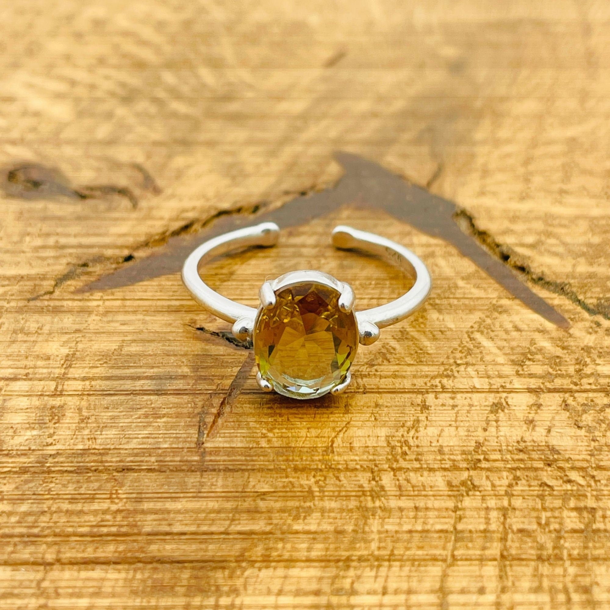 خاتم تركي يدوي الصنع من الفضة الإسترلينية بحجر الزولتانيت للنساء - مجوهرات أنيقة بحجر كريم طبيعي مستدير