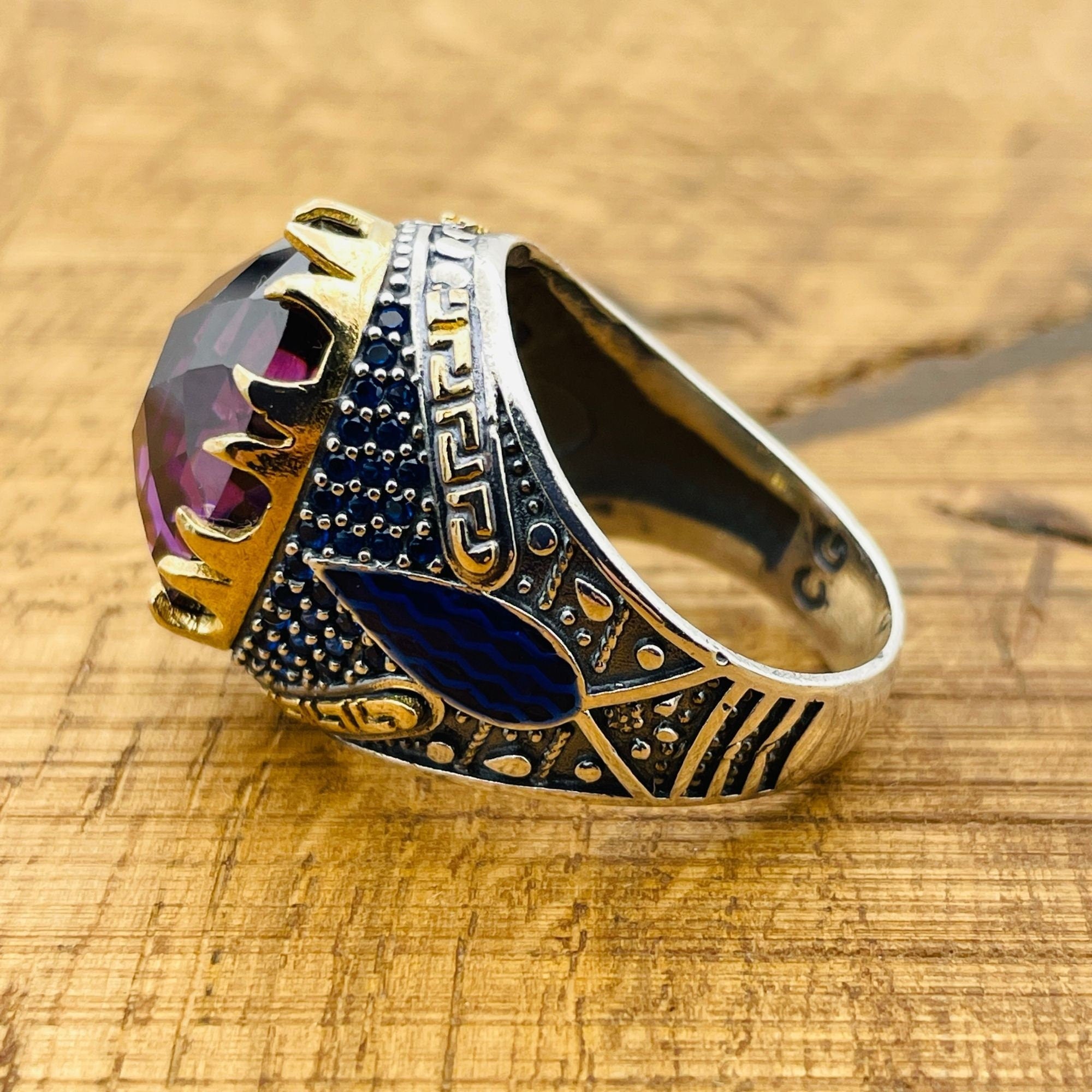 خاتم فضة إسترليني عثماني يدوي للرجال بحجر أميثيست بنفسجي بيضاوي نابض بالحياة - حرفة تركية يدوية