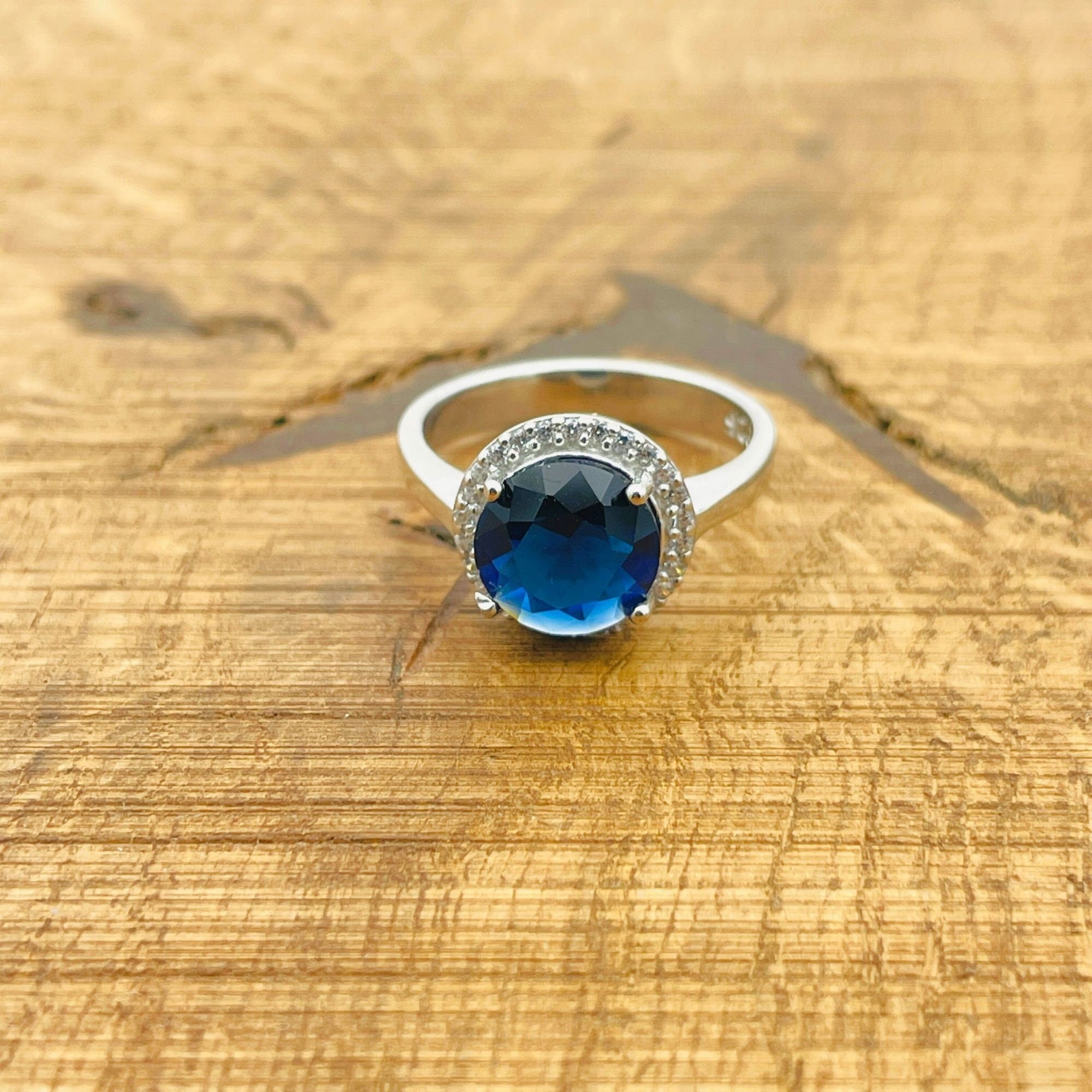 Exquisite Handmade 925 Sterling Silver Blue Sapphire Ring - Minimalist & Elegant Gift for Women