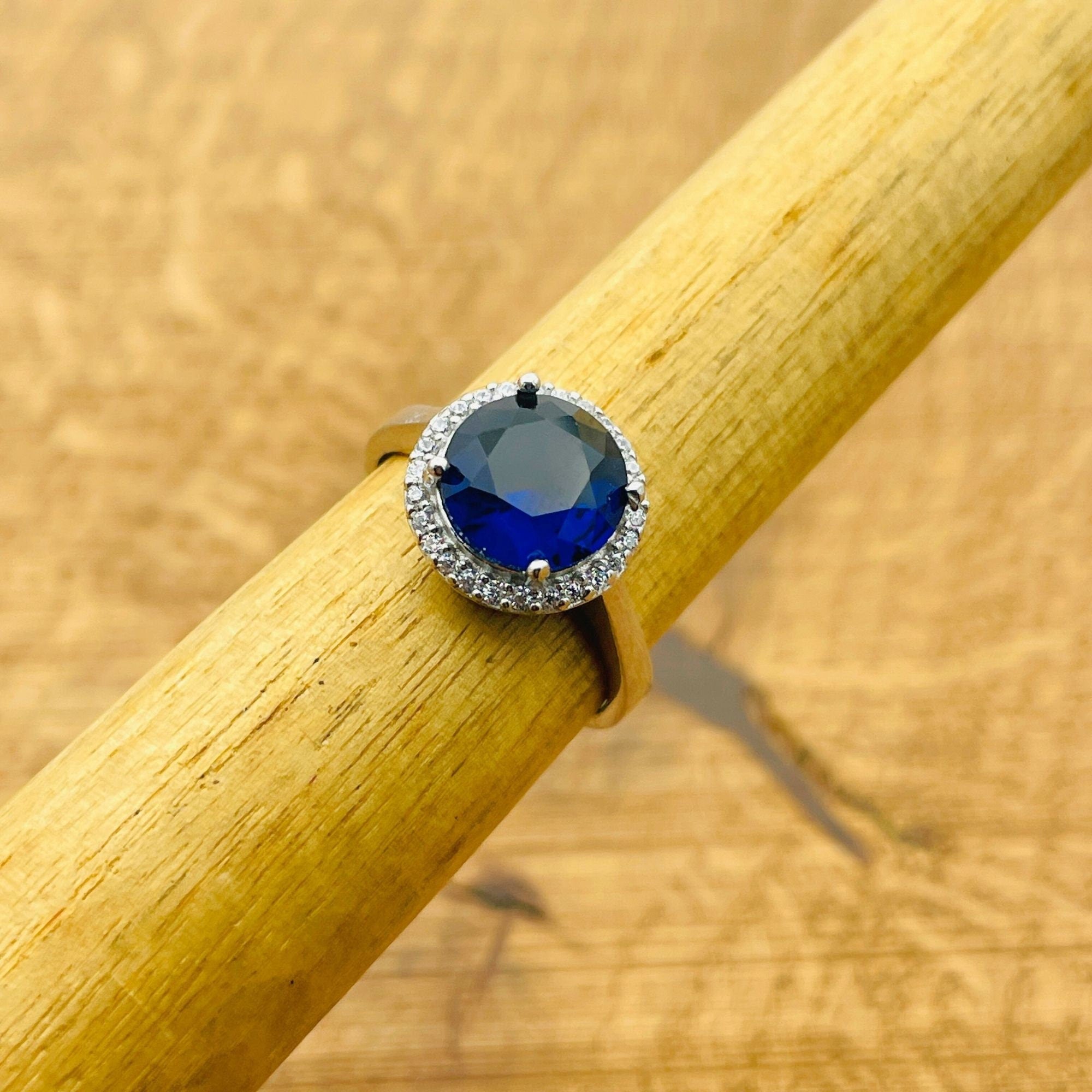 Exquisite Handmade 925 Sterling Silver Blue Sapphire Ring - Minimalist & Elegant Gift for Women