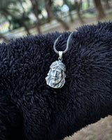 Collier Portrait de Jésus en Argent Sterling - Design Inspiré par la Foi