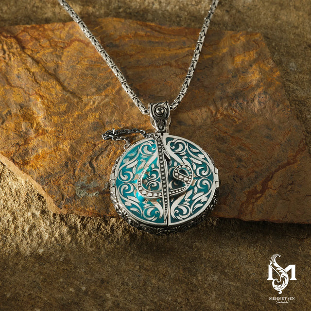 Sterling Silver Elif Vav Locket Necklace - Symbolic Calligraphy