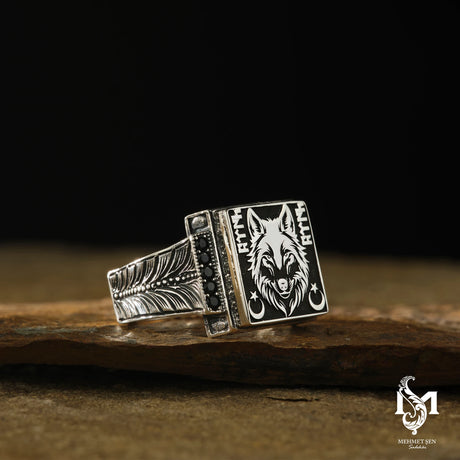Men's Ring - Iconic Grey Wolf & Ancient Turkic Script Design