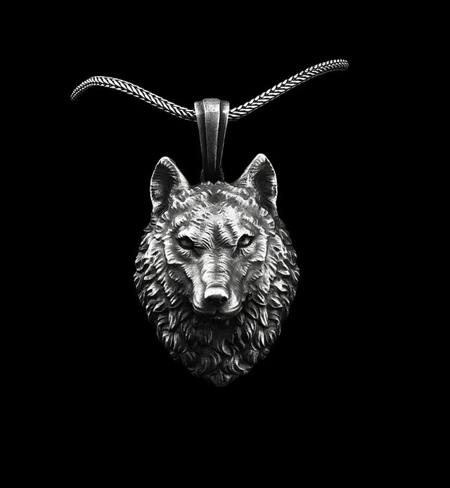 Premium Quality Wolf Design Necklace