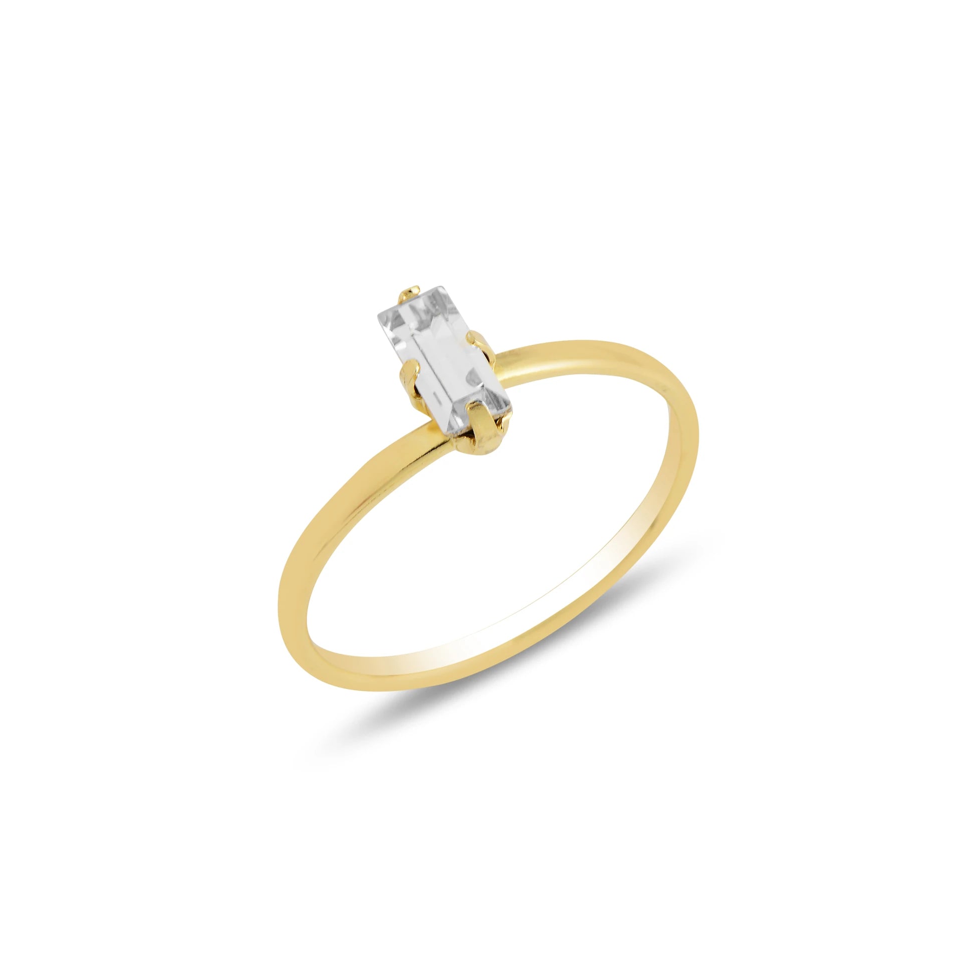 Minimalist Sparkling Stone Ring - Everyday Elegance