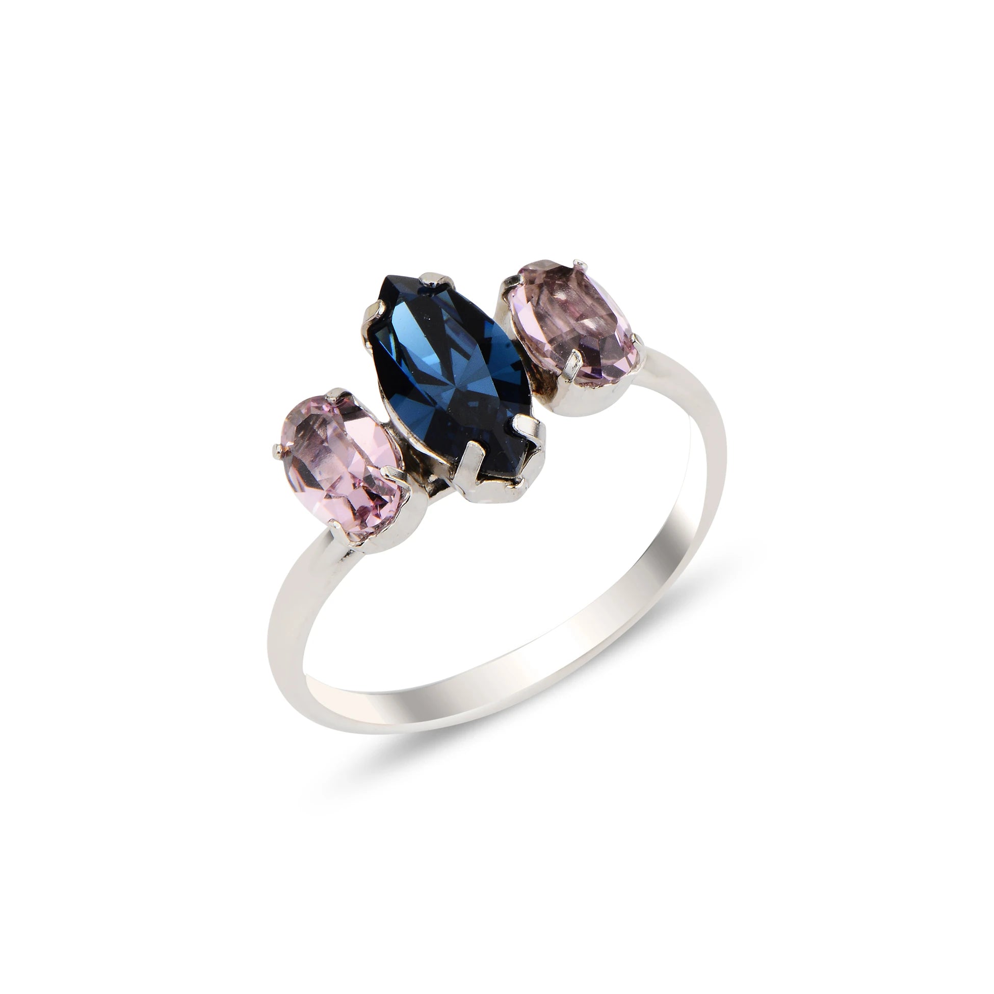 Rounded Elegance Trio Ring - Bold Oval Cut Stackable Design